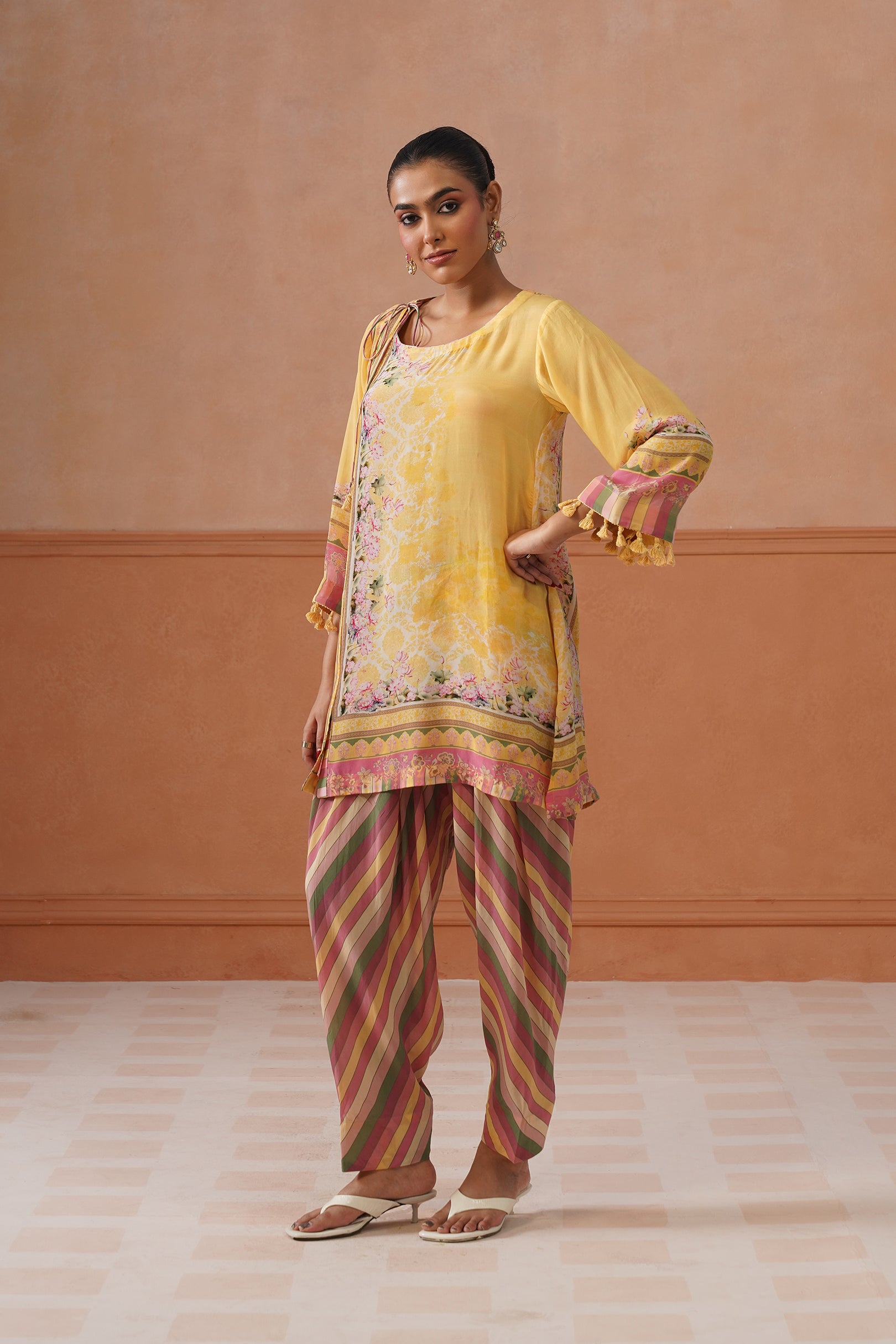 Inayat Crepe Printed Mathcing Set