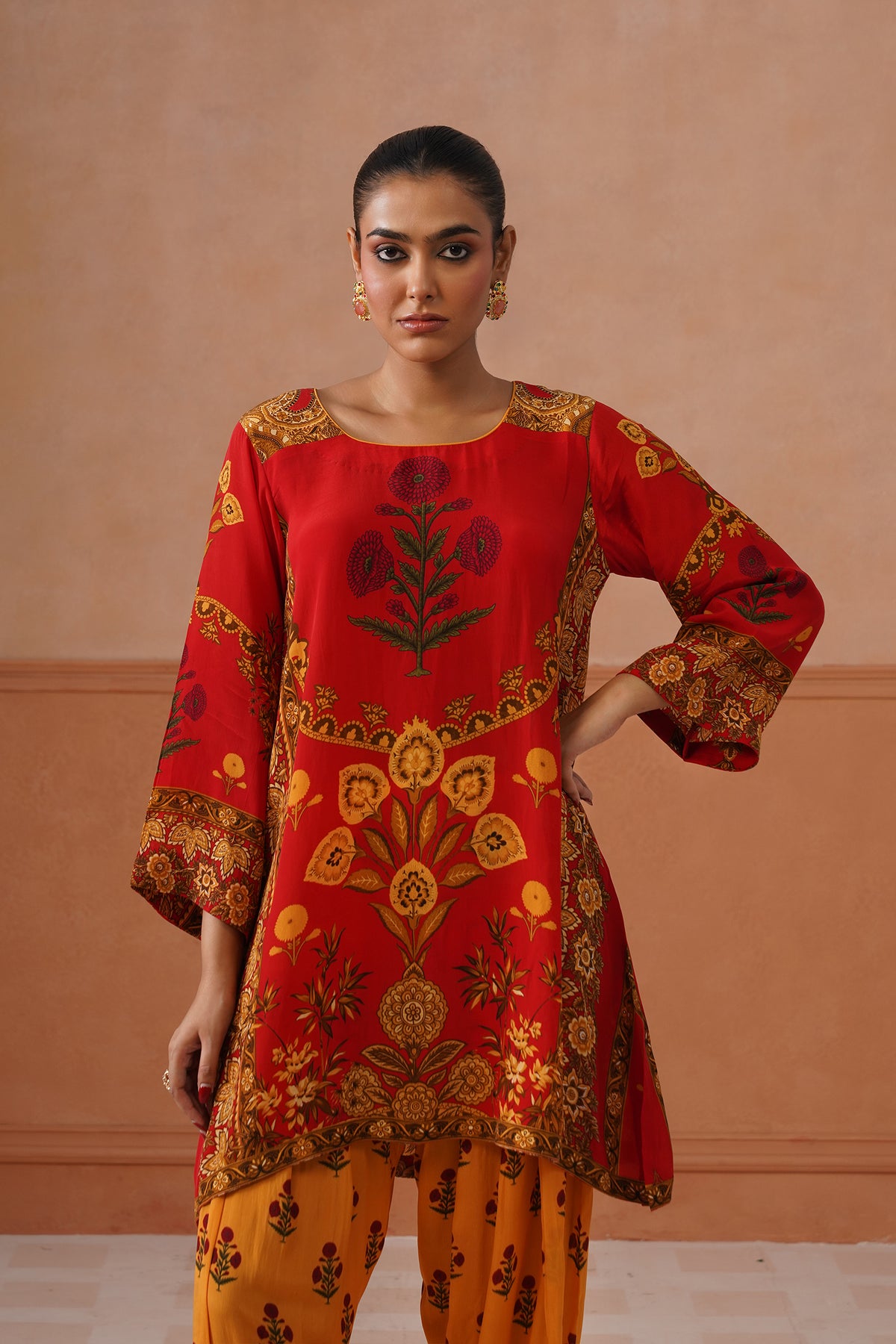 Vanya Crepe Printed Suit Set