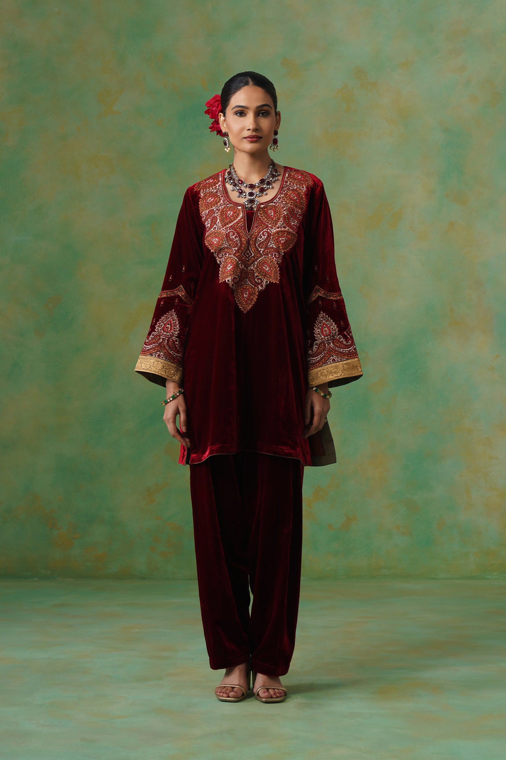 Jaya Embroidered Velvet Suit Set