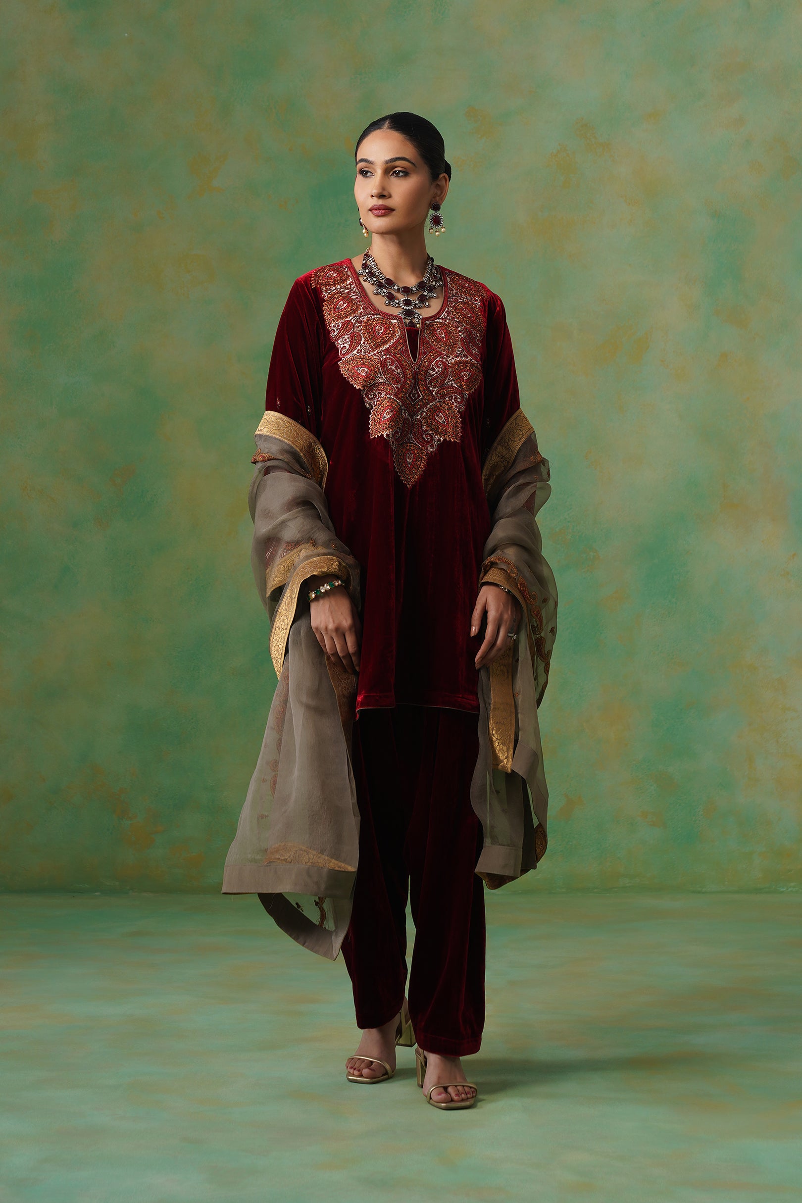 Jaya Embroidered Velvet Suit Set