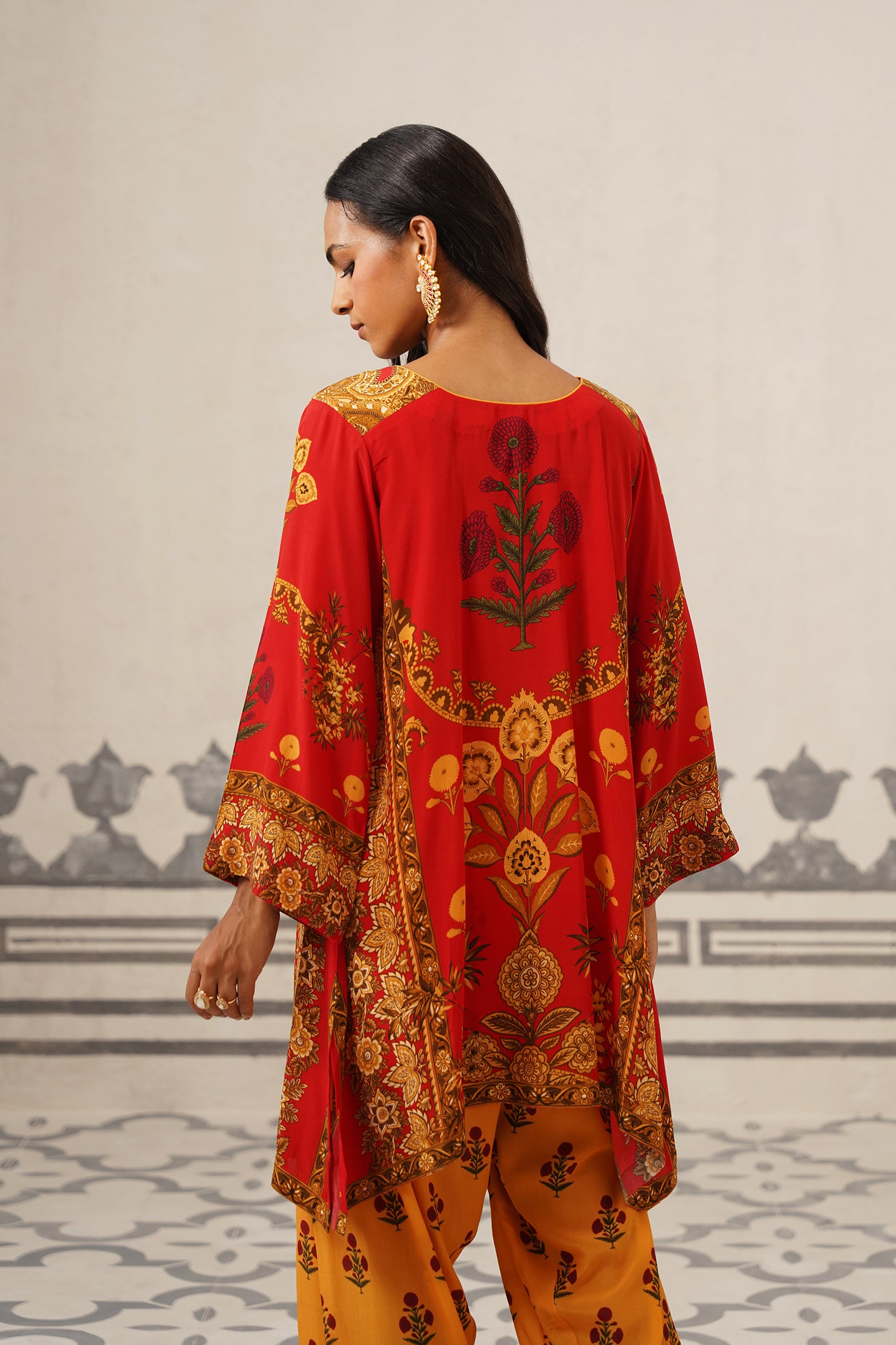 Vanya Crepe Printed Suit Set