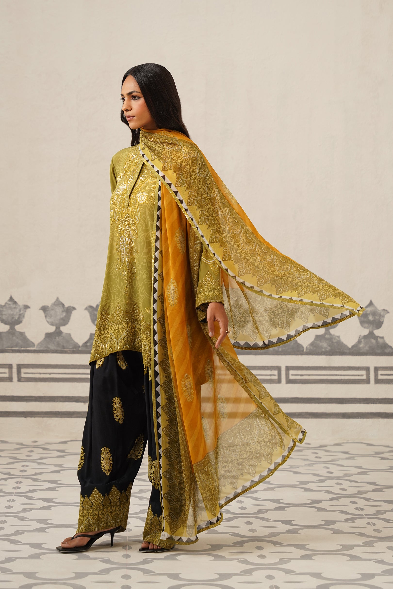 Mehal Crepe Printed Suit Set