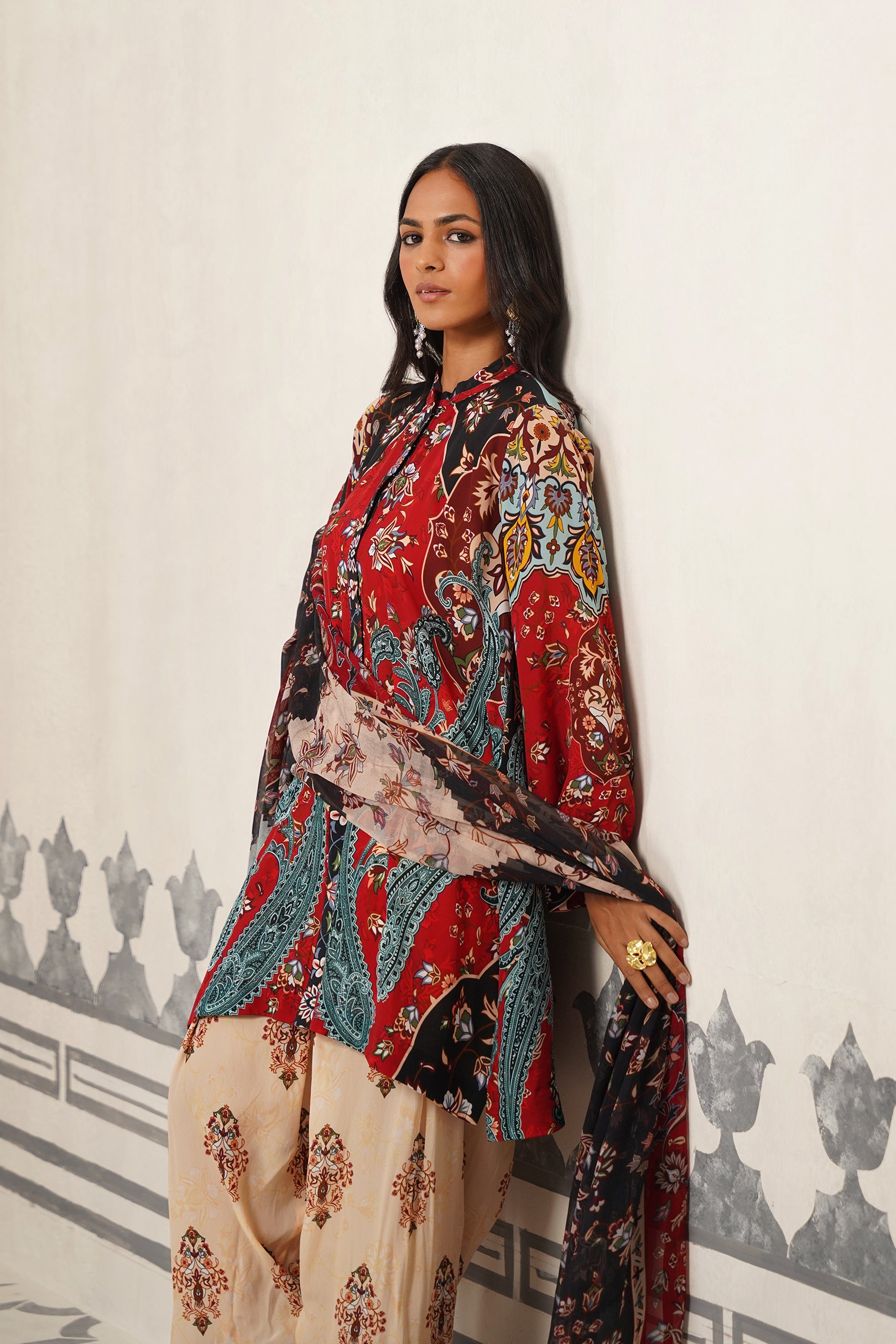 Gauri Crepe Printed Suit Set