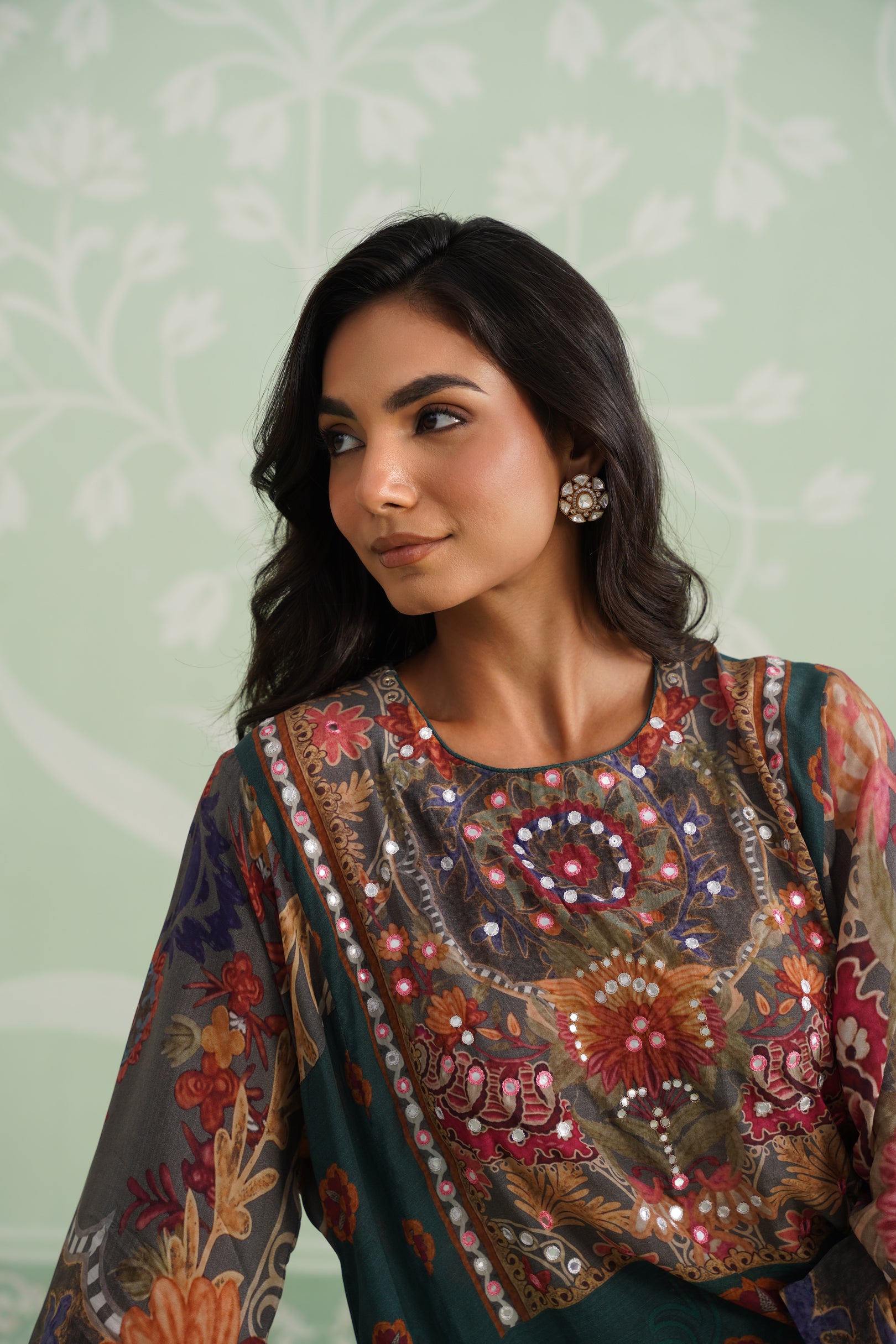 Kinni Printed Hand Embroidered Crepe Matching Set