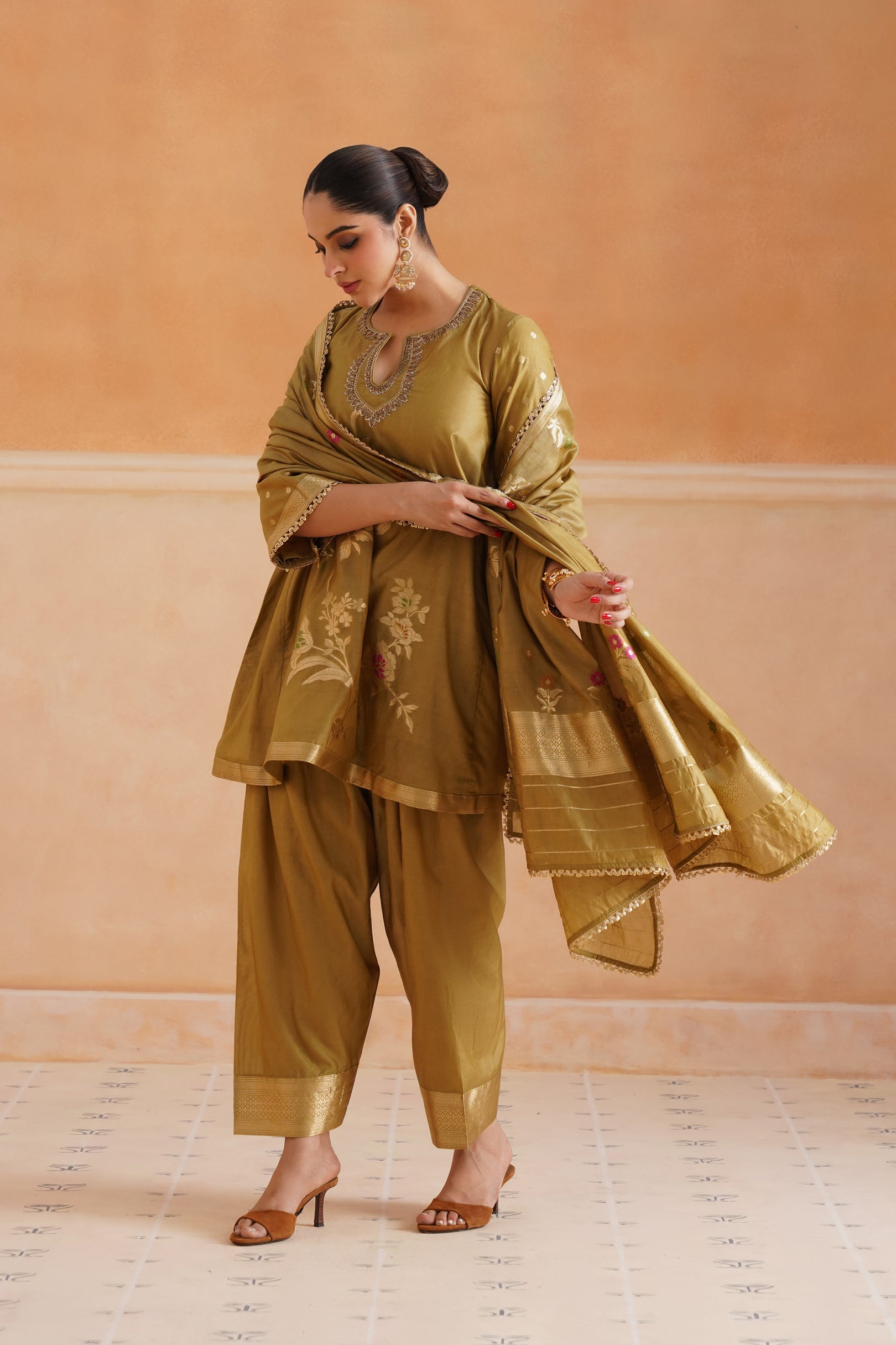 Koyel Chanderi Hand Embroidered Suit Set - Neetika Chopra
