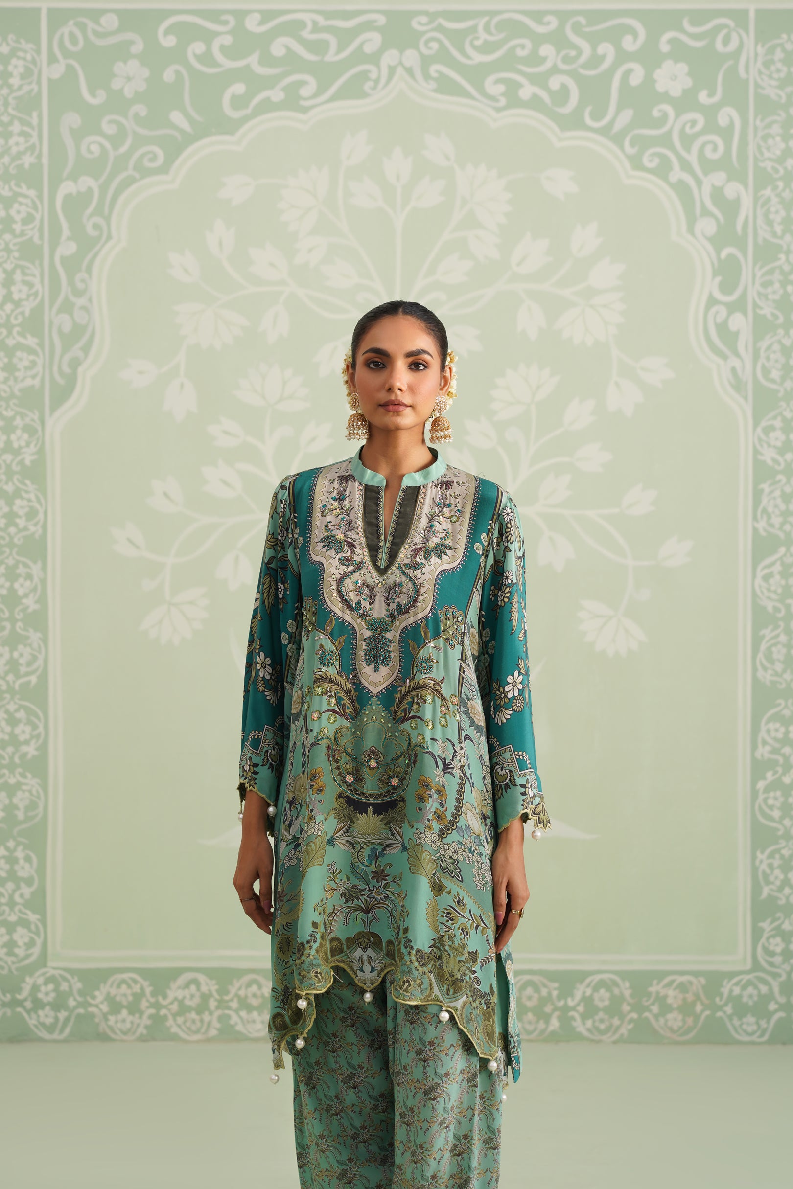 Gulbahaar Hand Embroidered Crepe Printed Matching Set