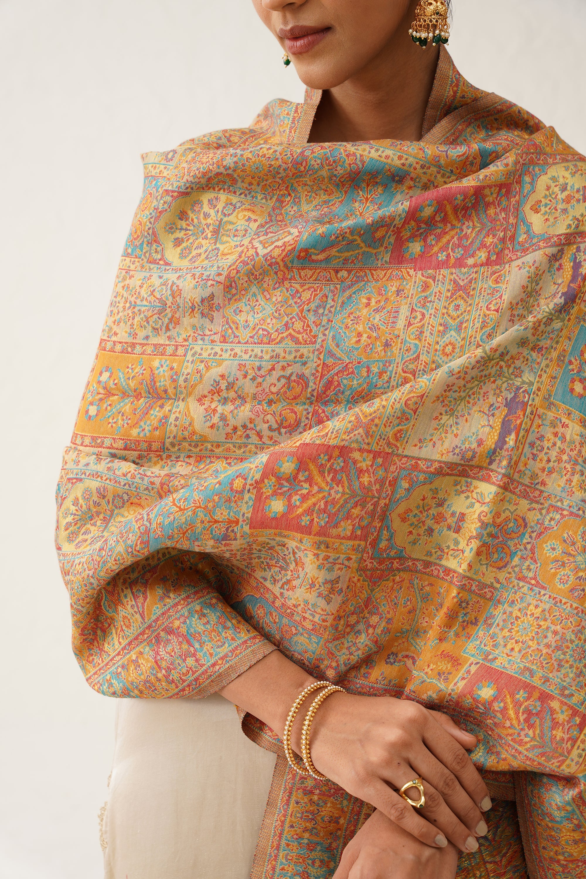 Beige Kaani Tassel Dupatta - Neetika Chopra