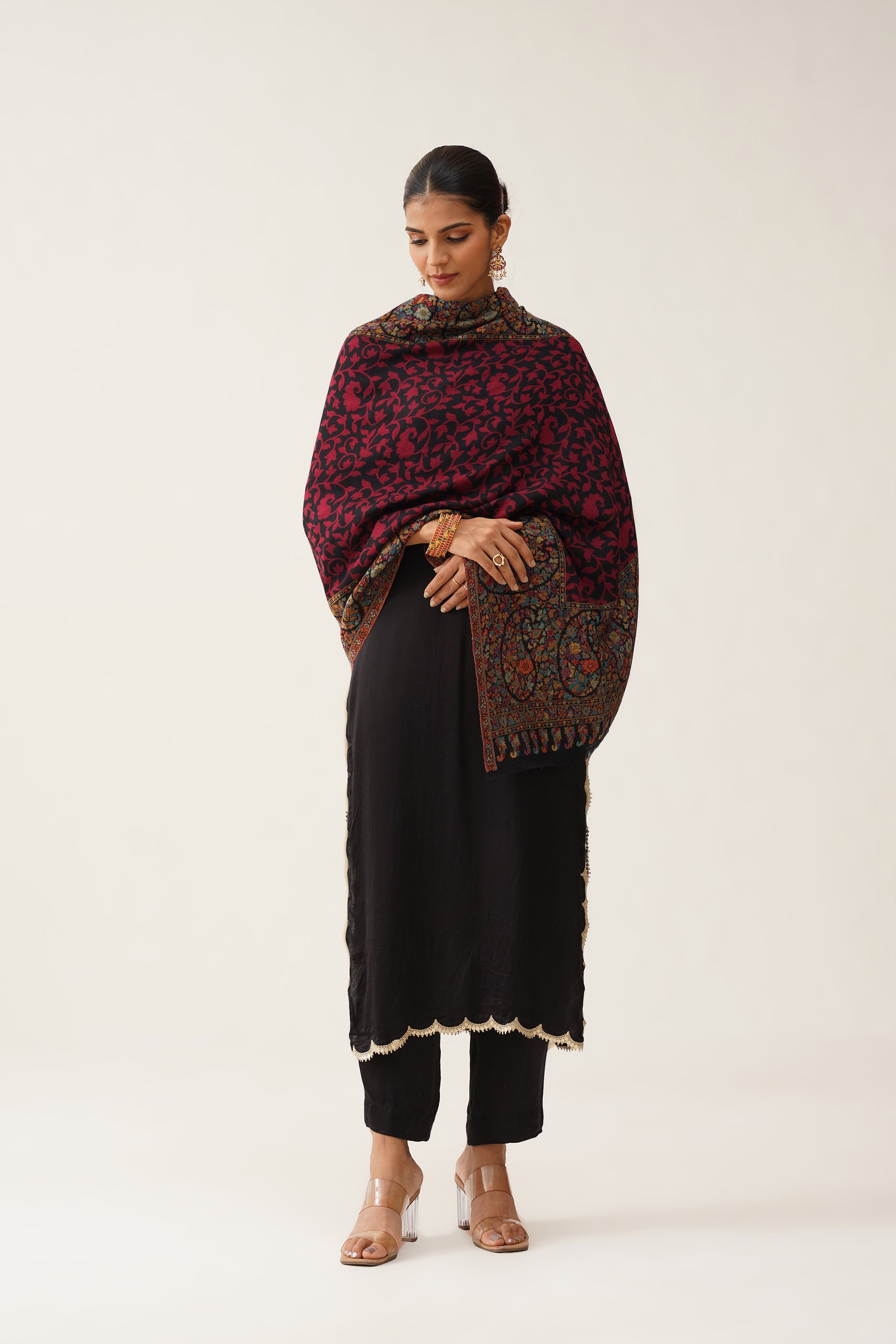 Fariza Kaani Woollen Shawl - Neetika Chopra