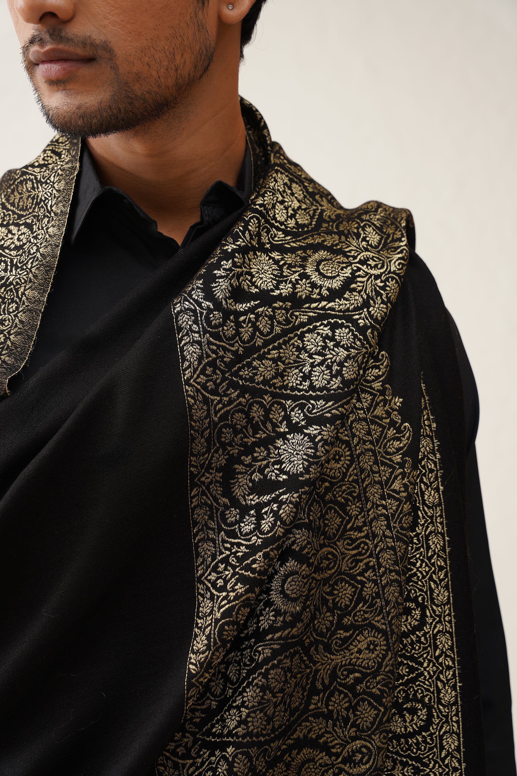 Mens Black Wool Dusala With Lurex - Neetika Chopra