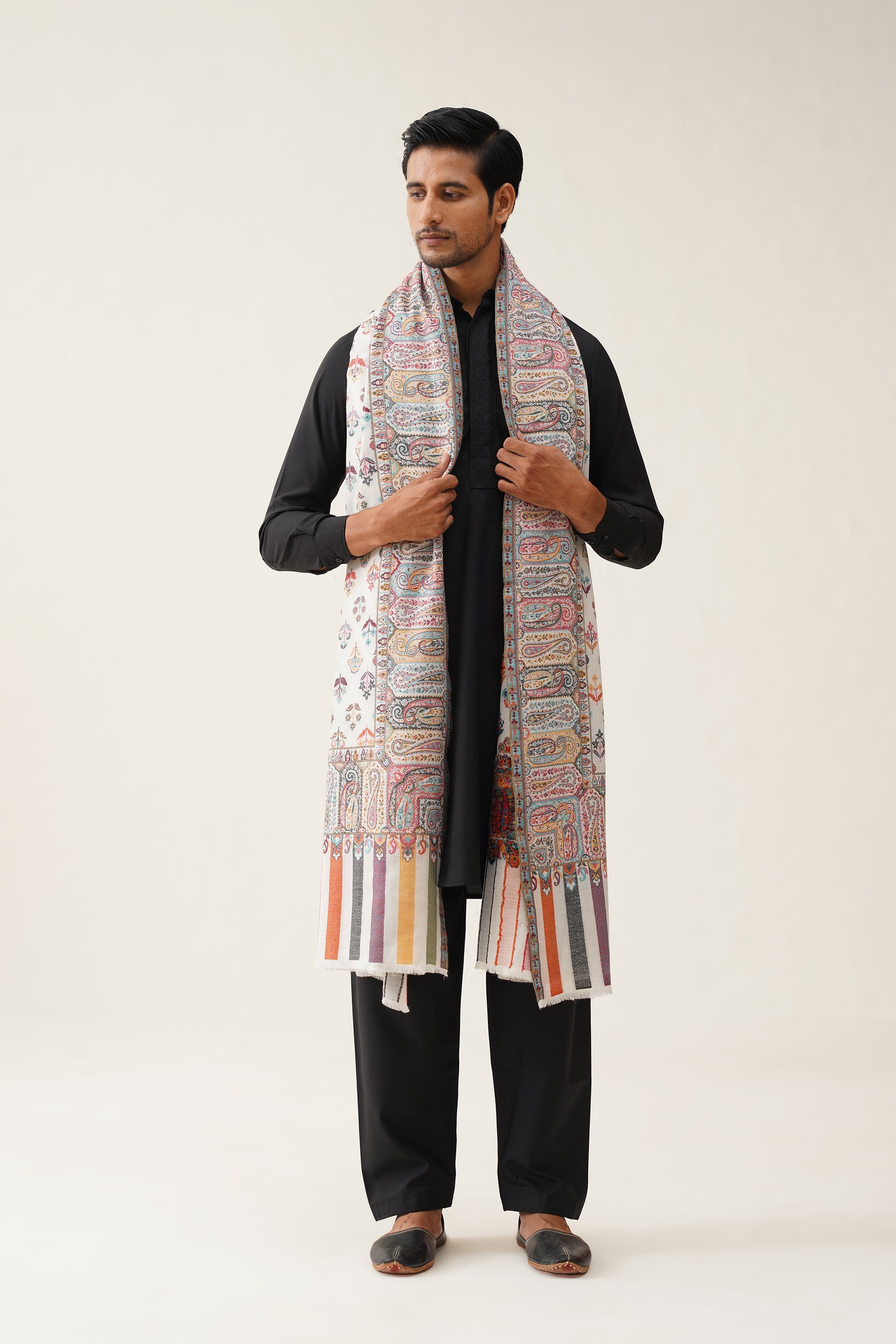 Mens White Kaani Woollen Dusala - Neetika Chopra