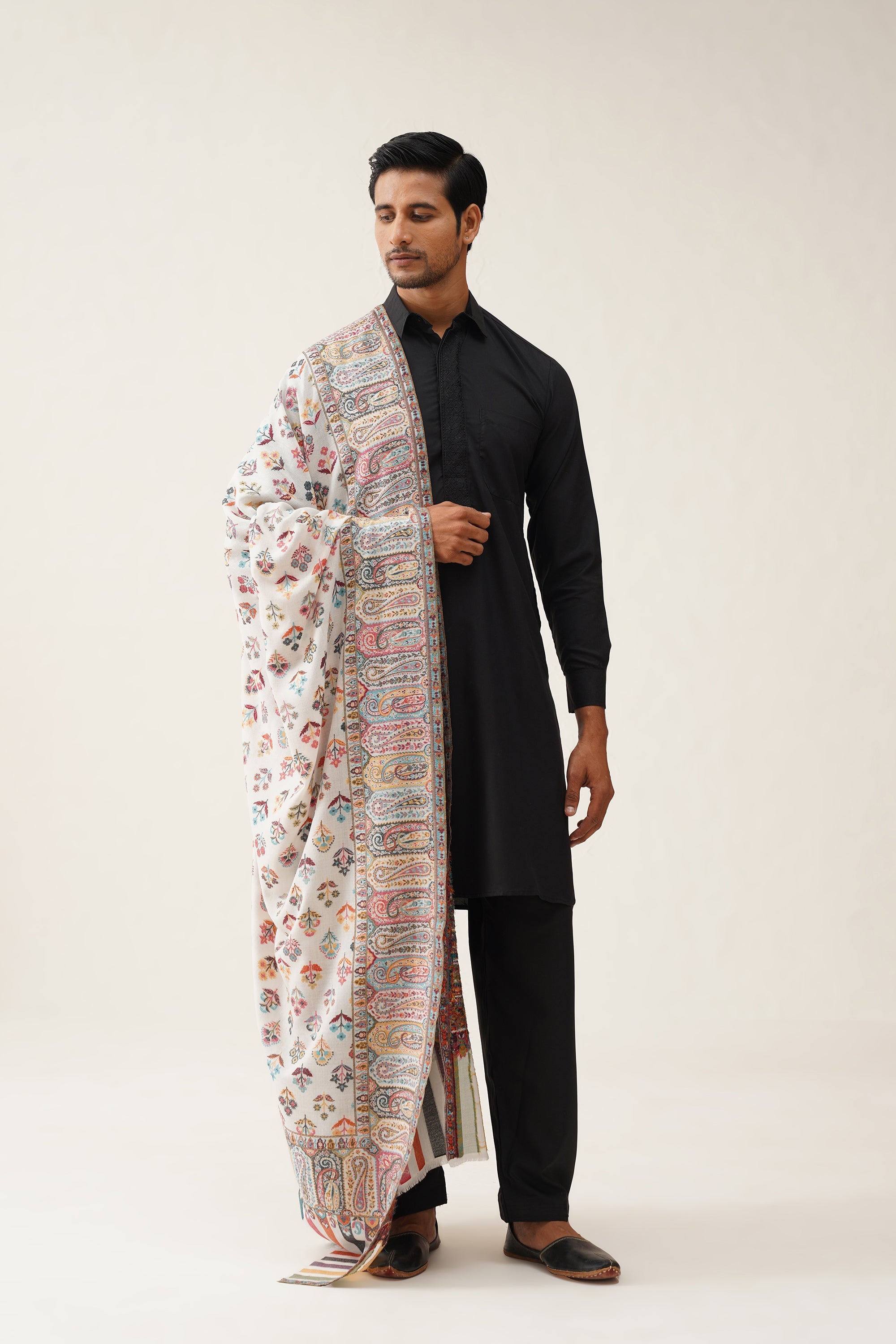 Mens White Kaani Woollen Dusala - Neetika Chopra