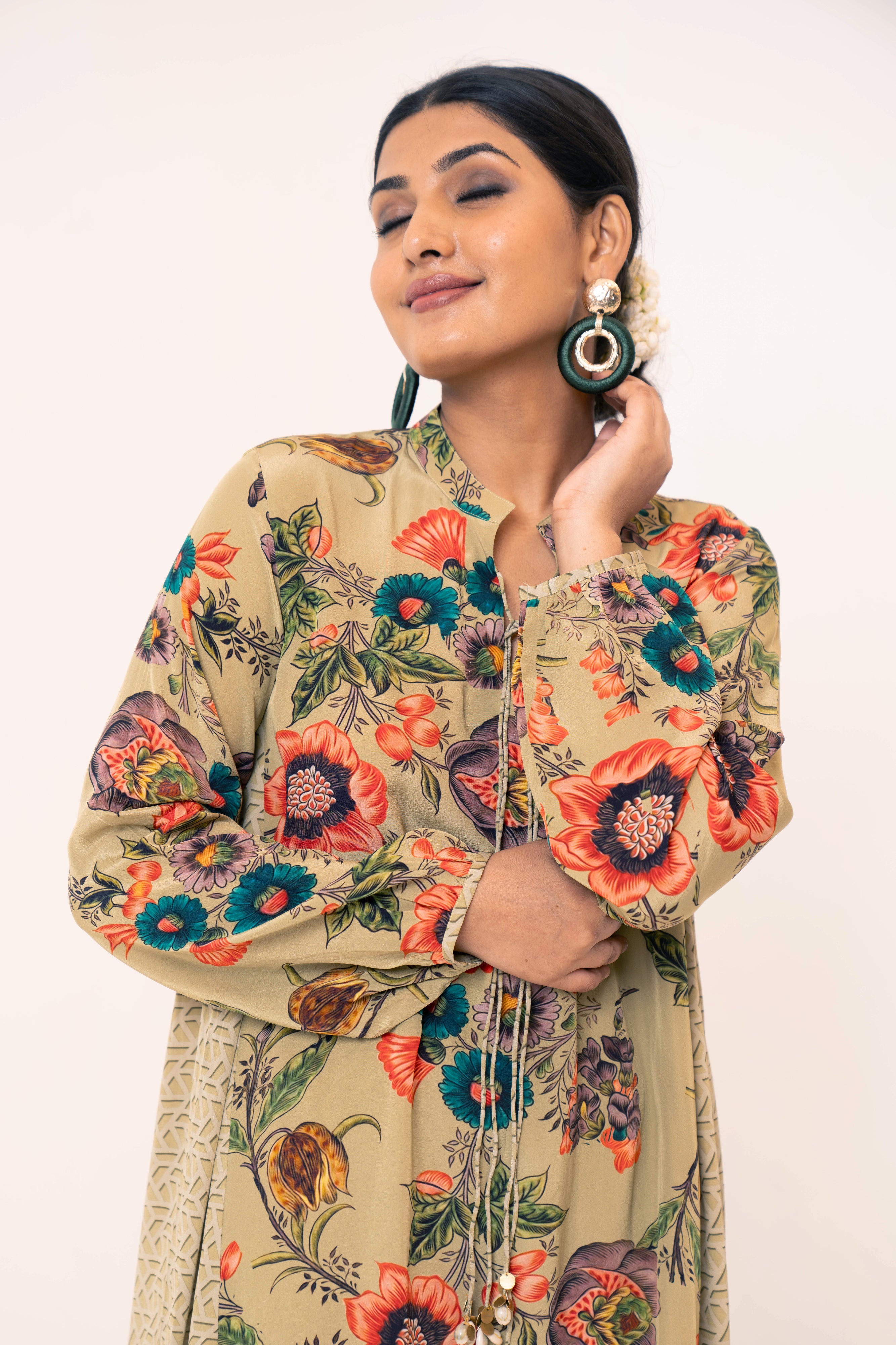 Ameera Crepe Co-ord Set - Neetika Chopra