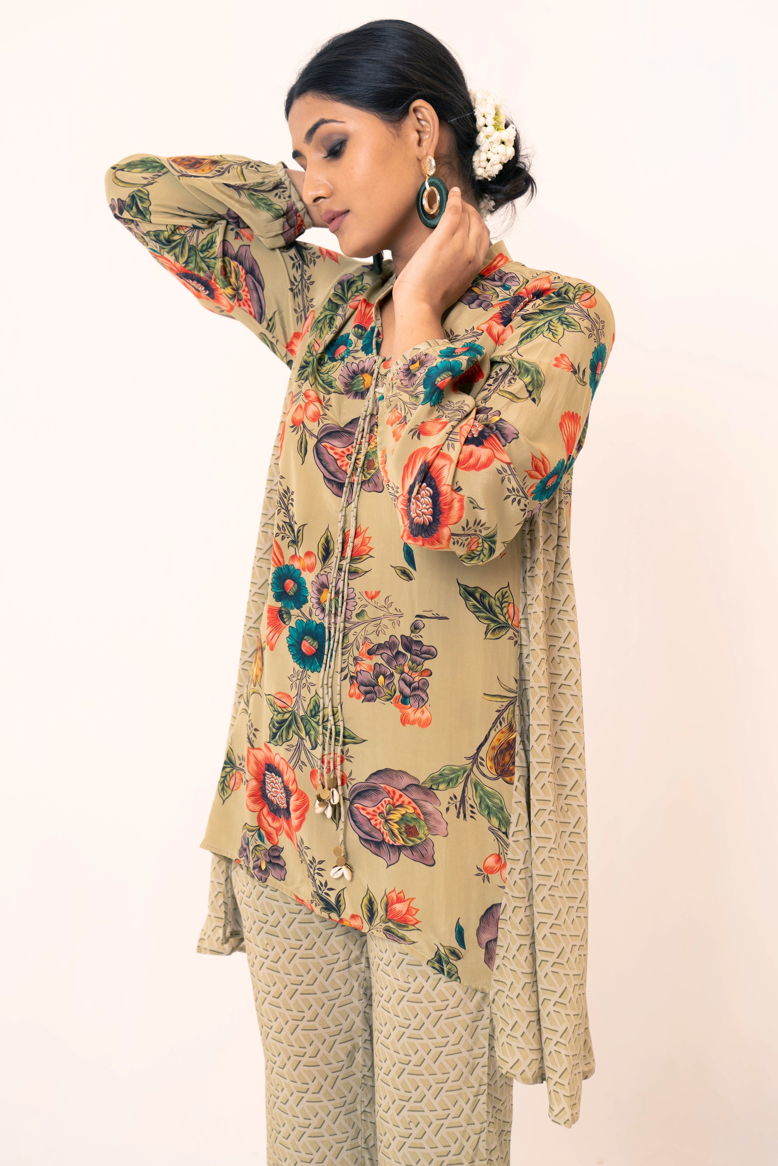 Ameera Crepe Co-ord Set - Neetika Chopra