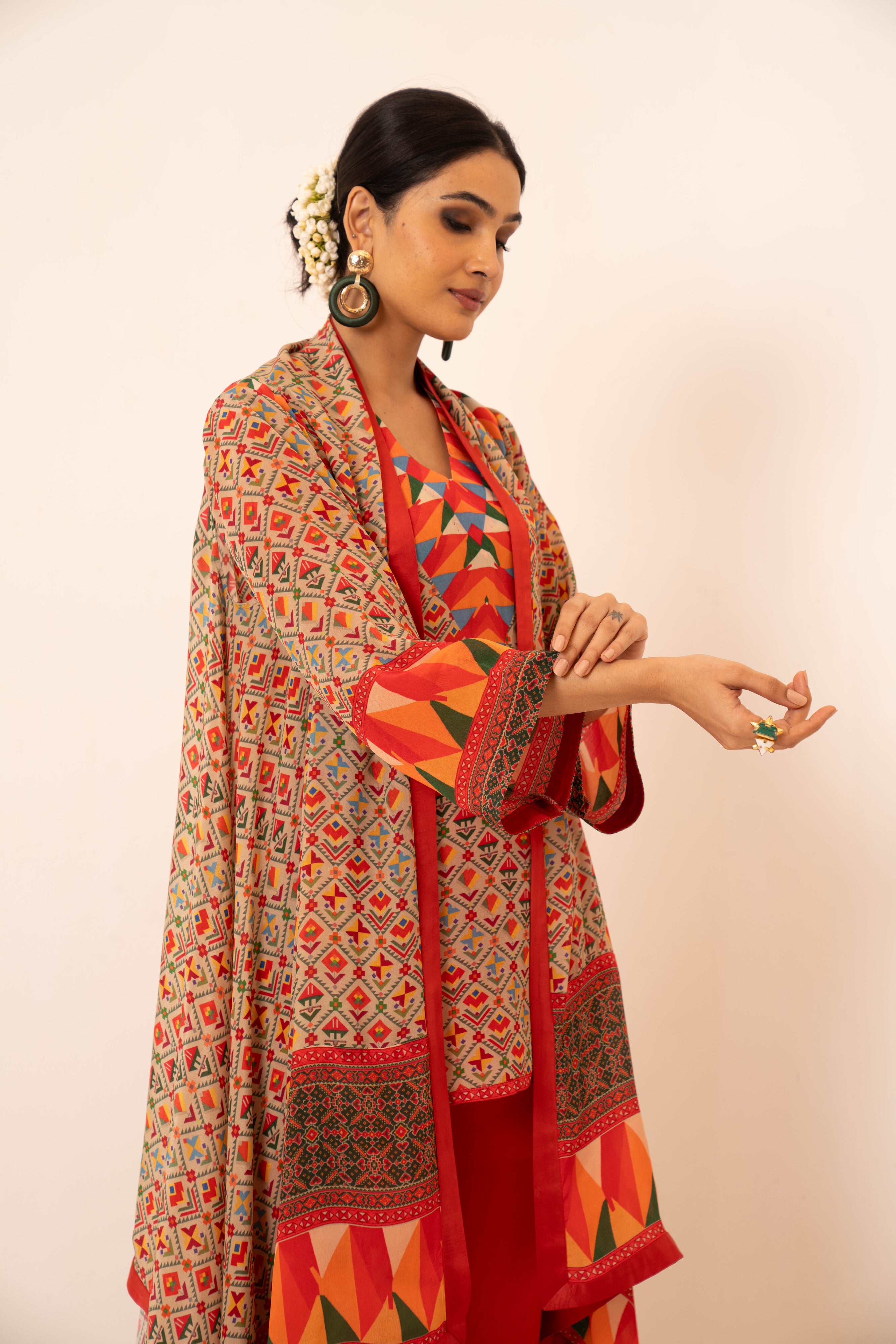 Chaand Crepe Co-ord Set - Neetika Chopra