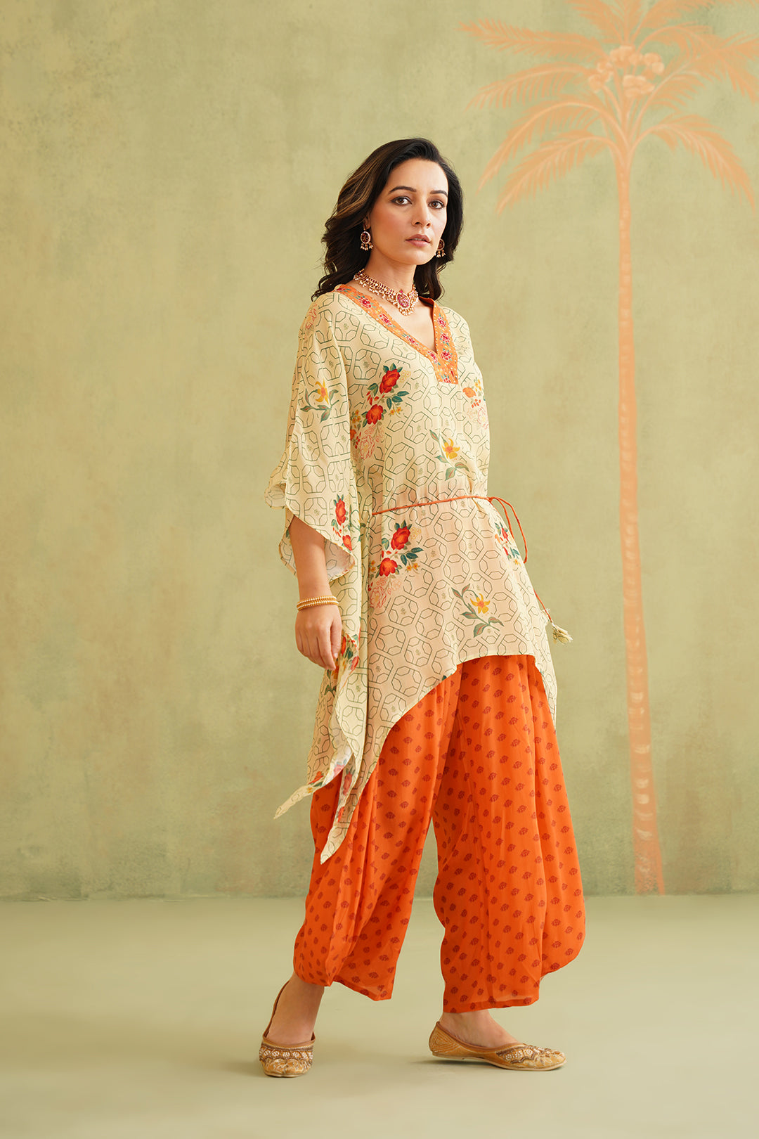 Diti Crepe Kaftaan Set - Neetika Chopra