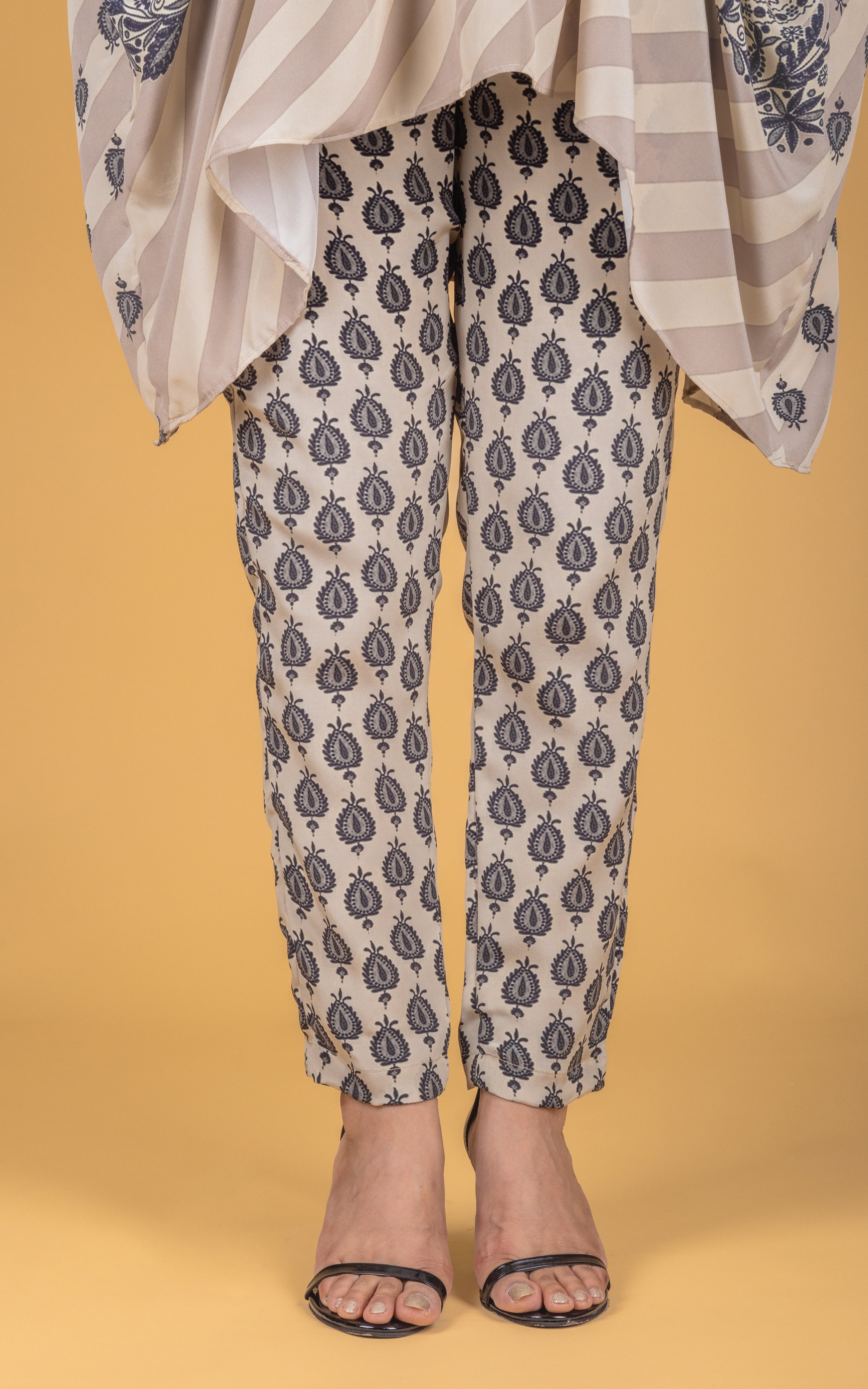 Farah Crepe Co-ord Set - Neetika Chopra