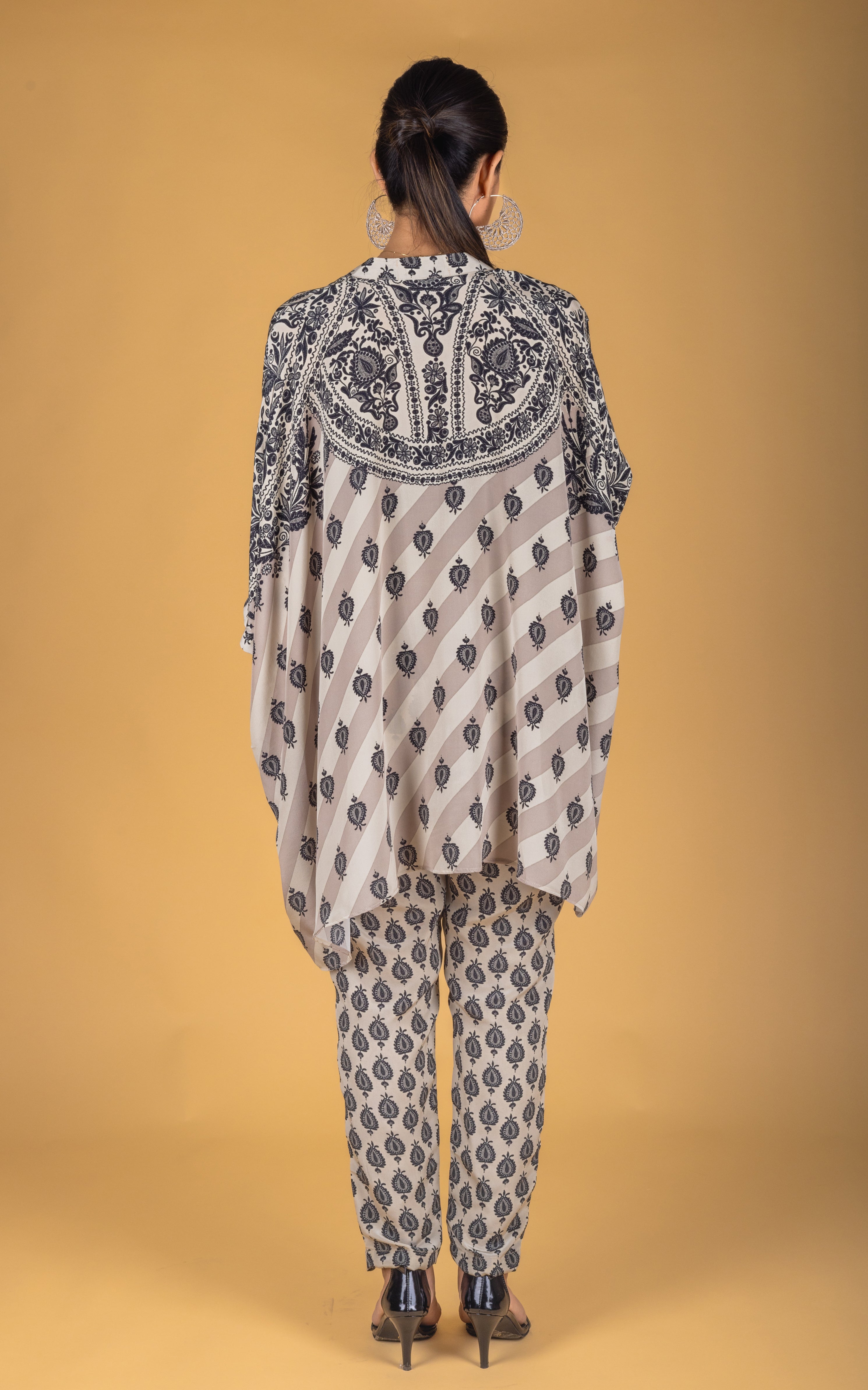 Farah Crepe Co-ord Set - Neetika Chopra