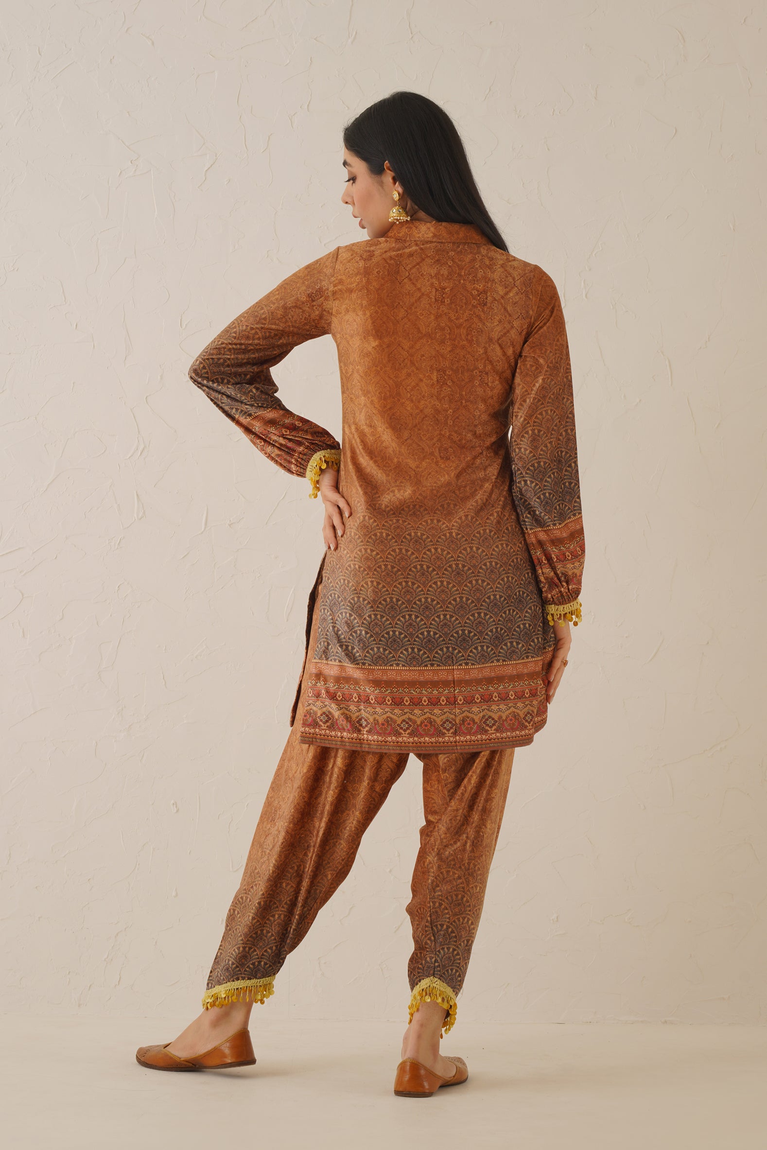 Mustard Shaded Matching Velvet Set - Neetika Chopra