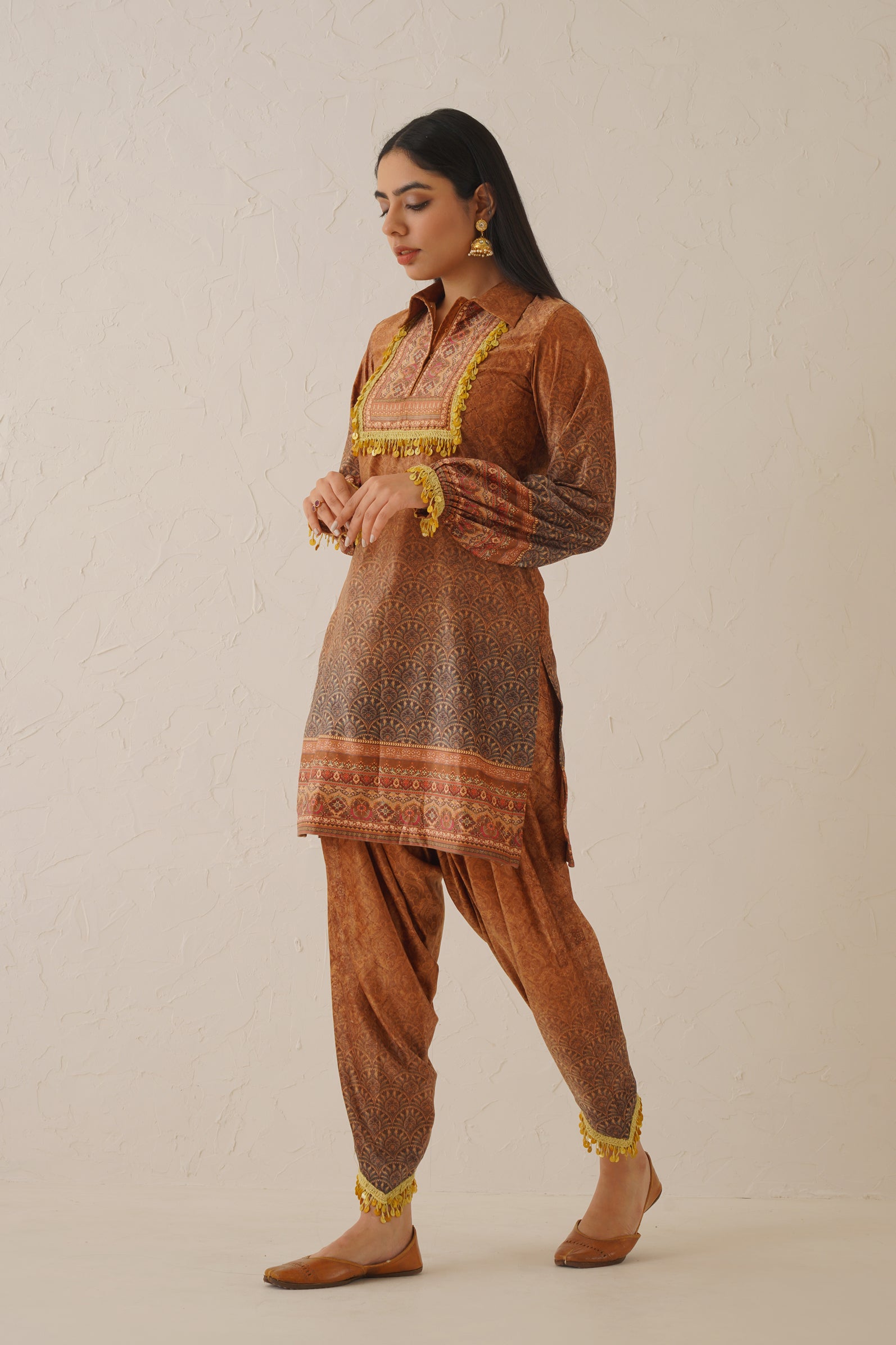 Mustard Shaded Matching Velvet Set - Neetika Chopra