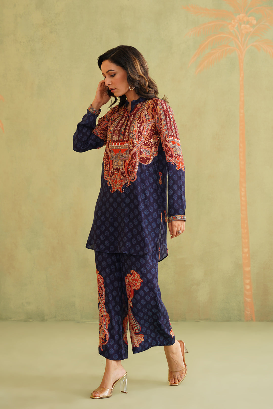 SANA HAND EMBROIDERED CREPE MATCHING SET - Neetika Chopra