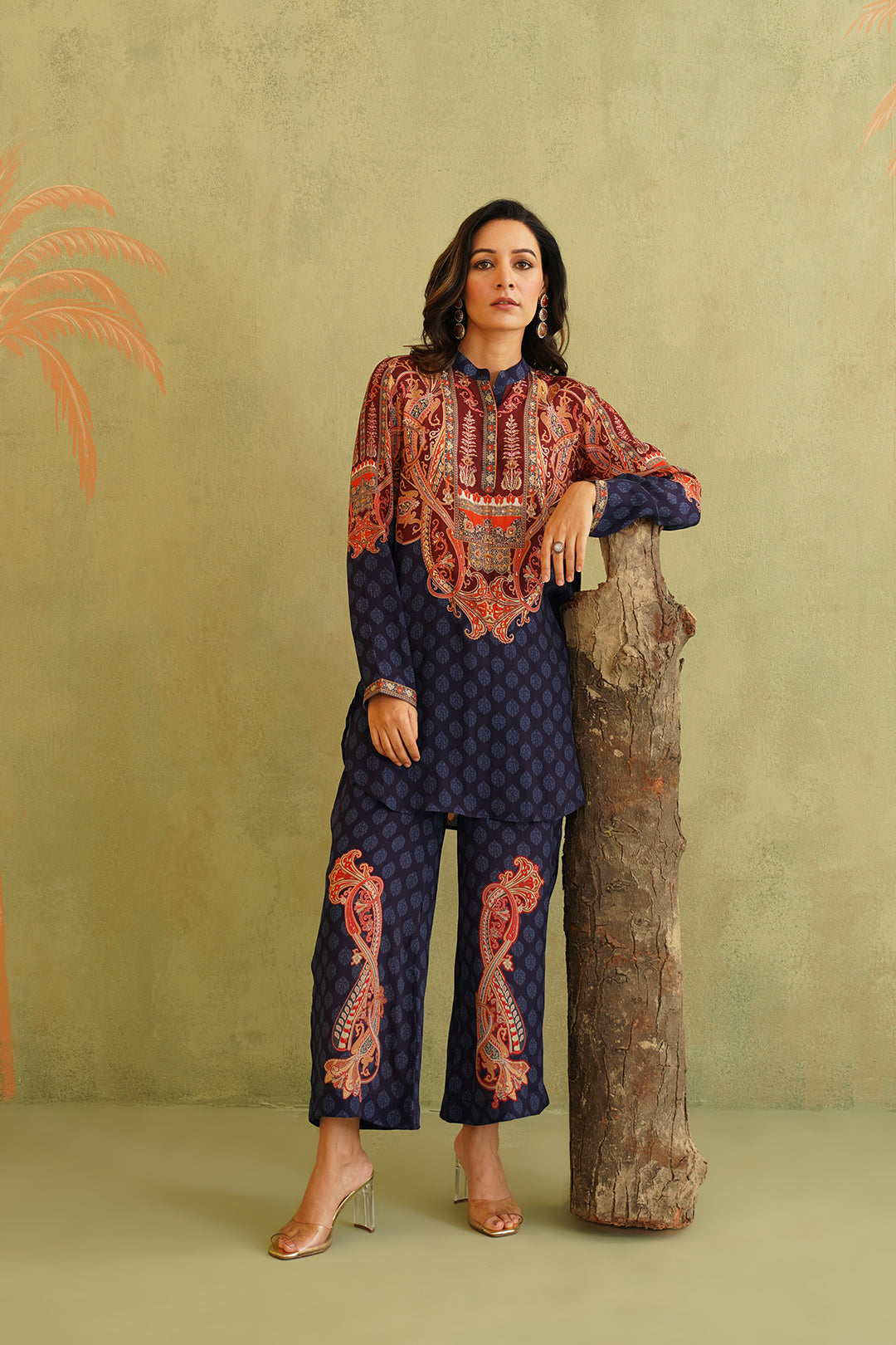 SANA HAND EMBROIDERED CREPE MATCHING SET - Neetika Chopra