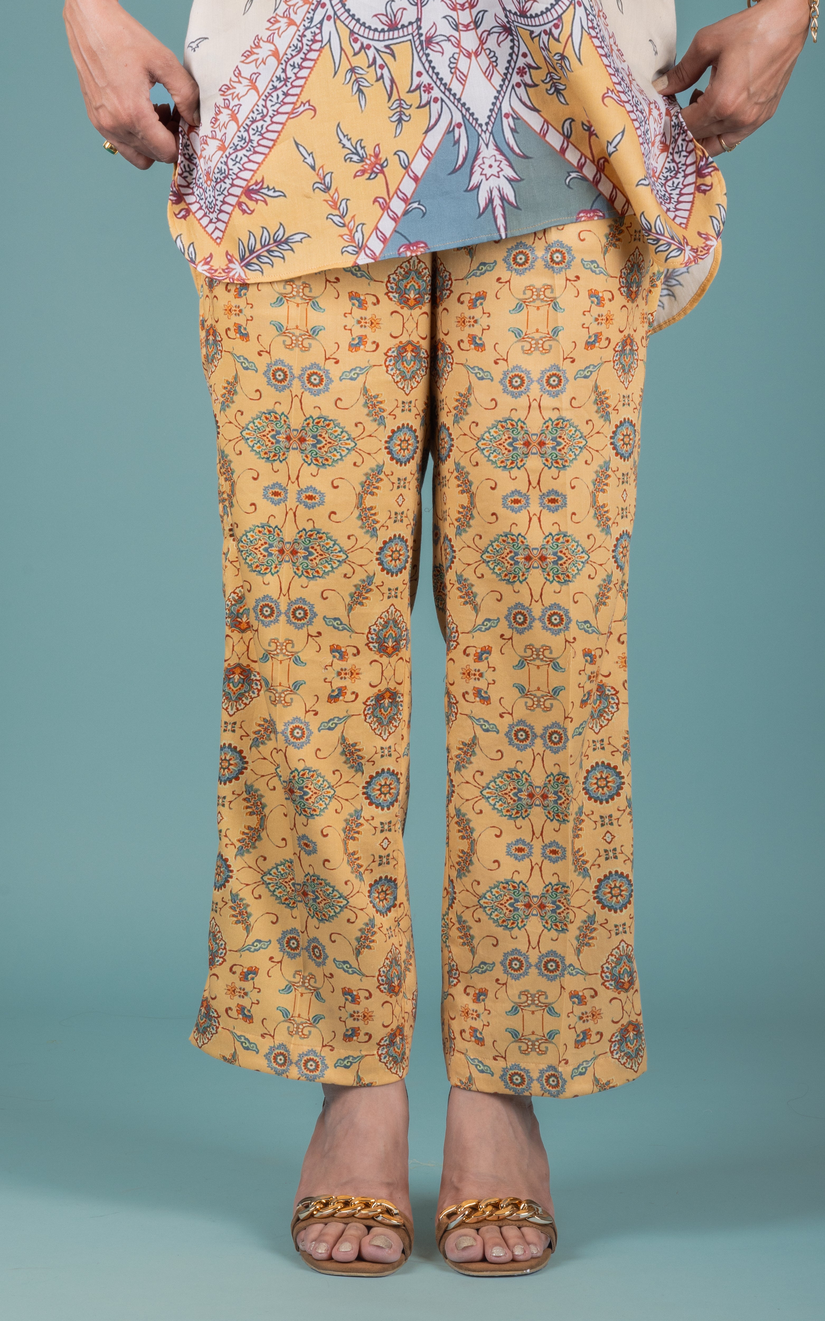 Sara Cotton Co-ord Set - Neetika Chopra