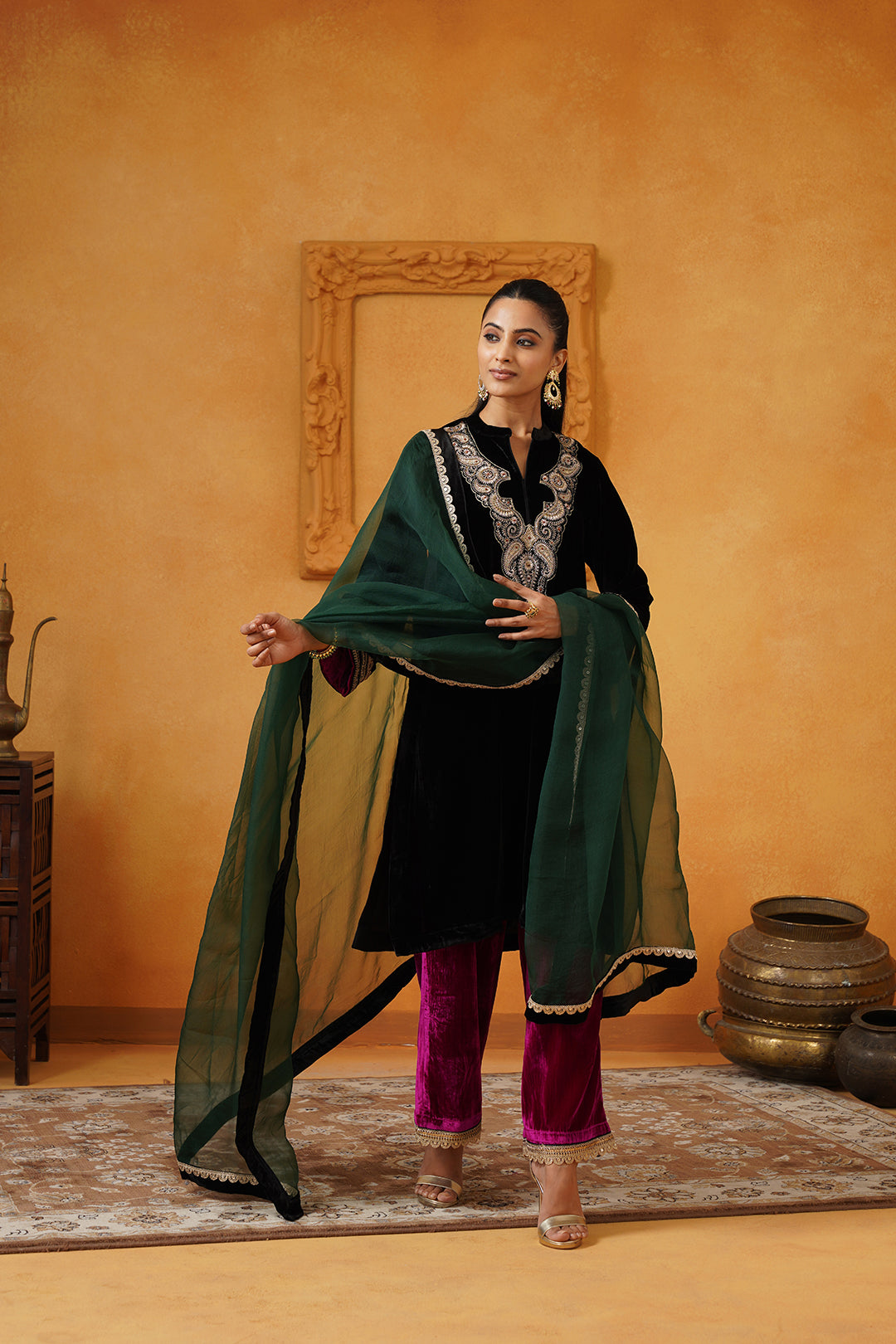 Nadia Velvet Emboidered Kurta Set - Neetika Chopra