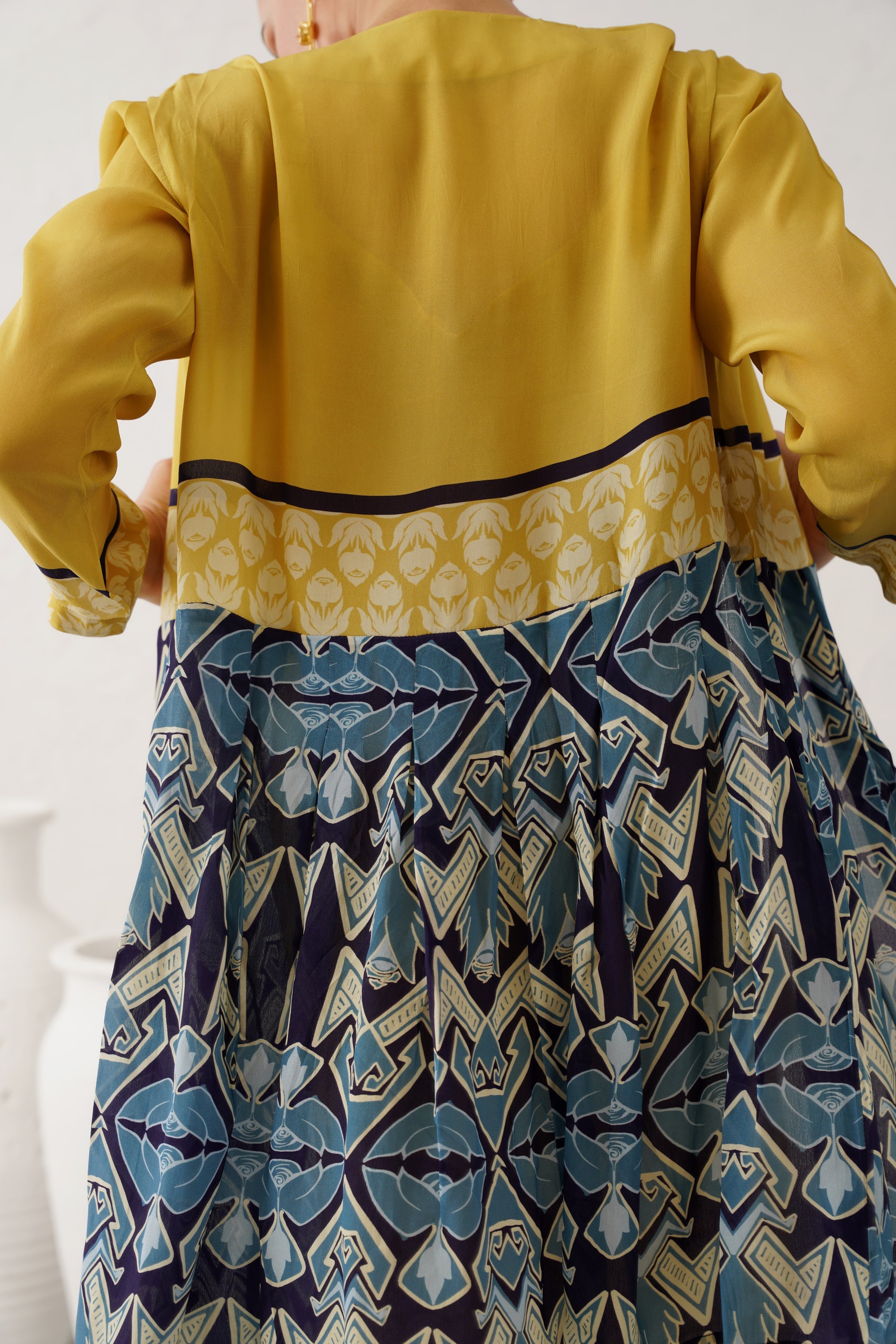 Daisy Daze Printed Crepe Set - Neetika Chopra
