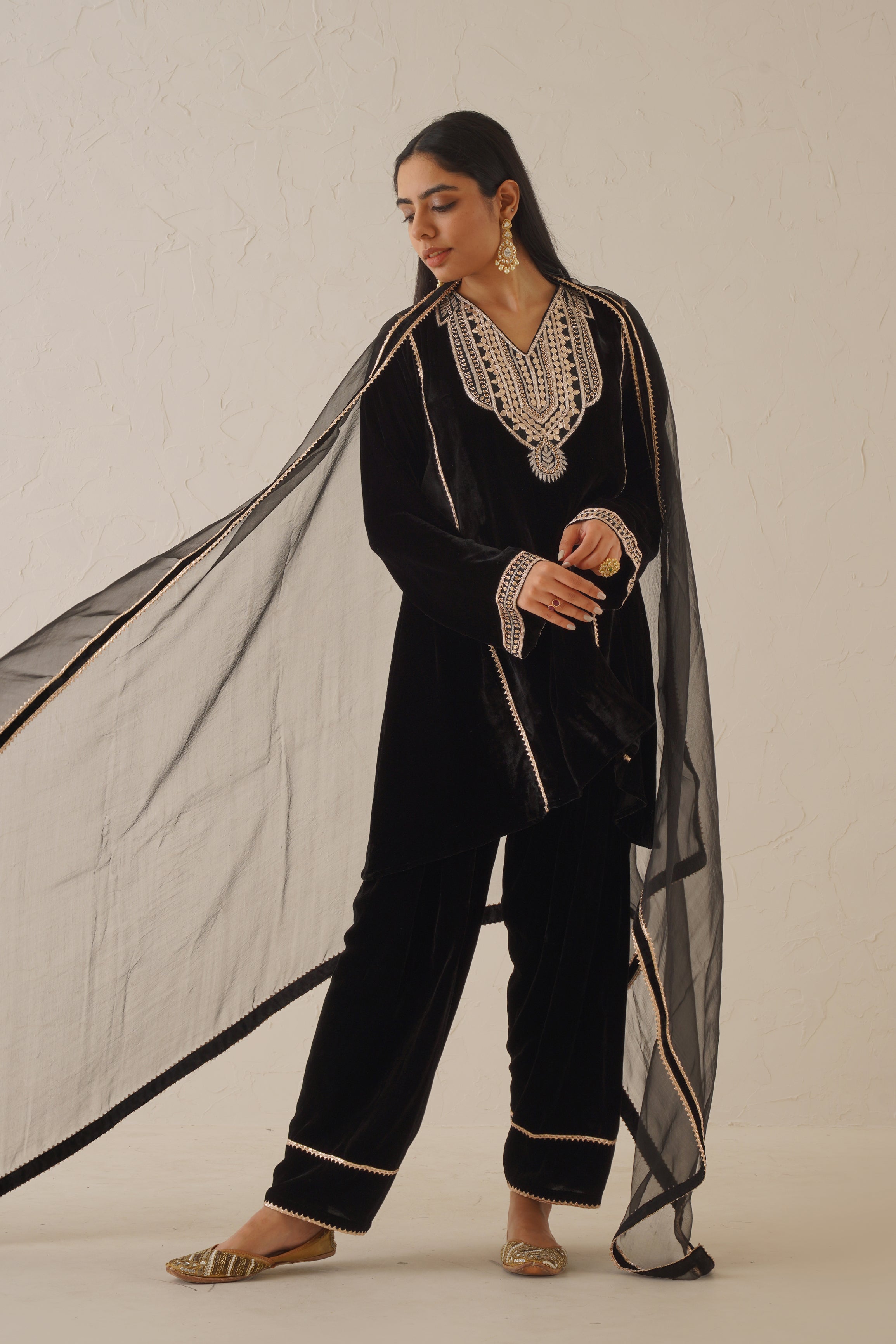 Black Pure Velvet Hand Embroidered Suit Set - Neetika Chopra