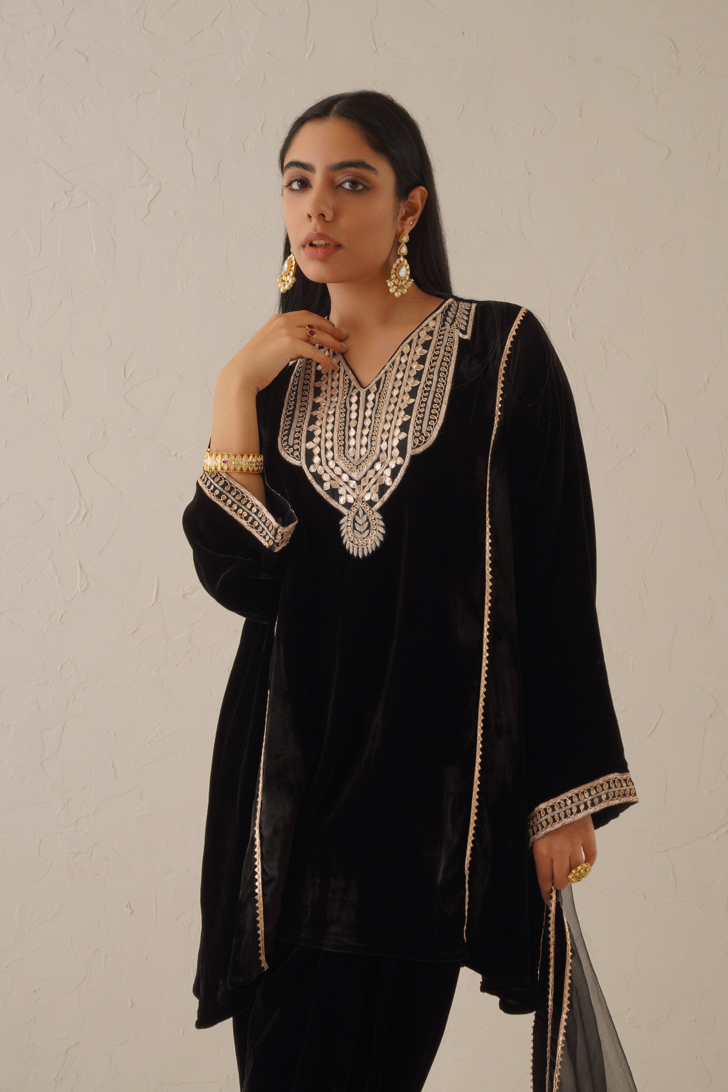 Black Pure Velvet Hand Embroidered Suit Set - Neetika Chopra