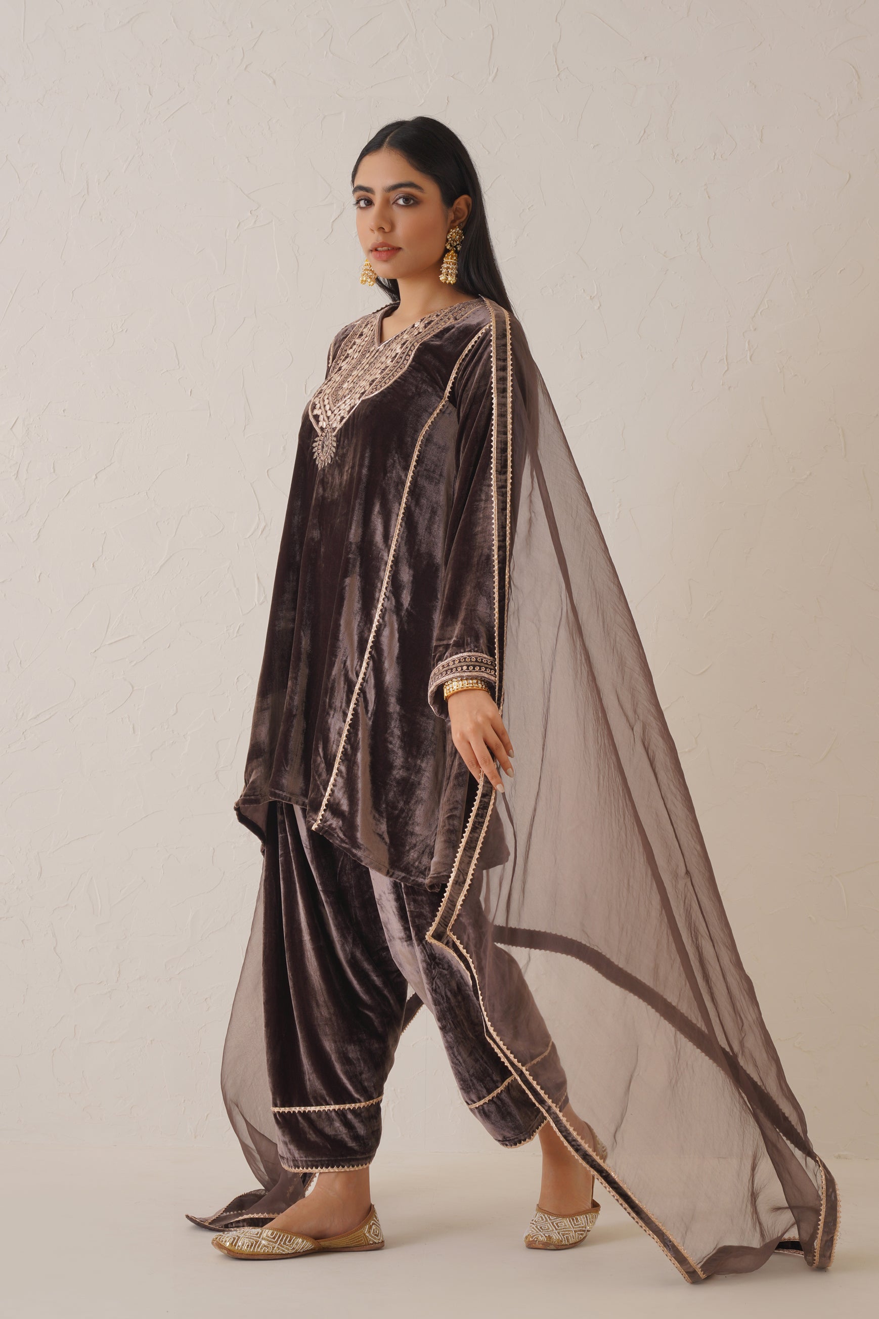 Brownish Mauve Pure Velvet Hand Embroidered Suit Set - Neetika Chopra