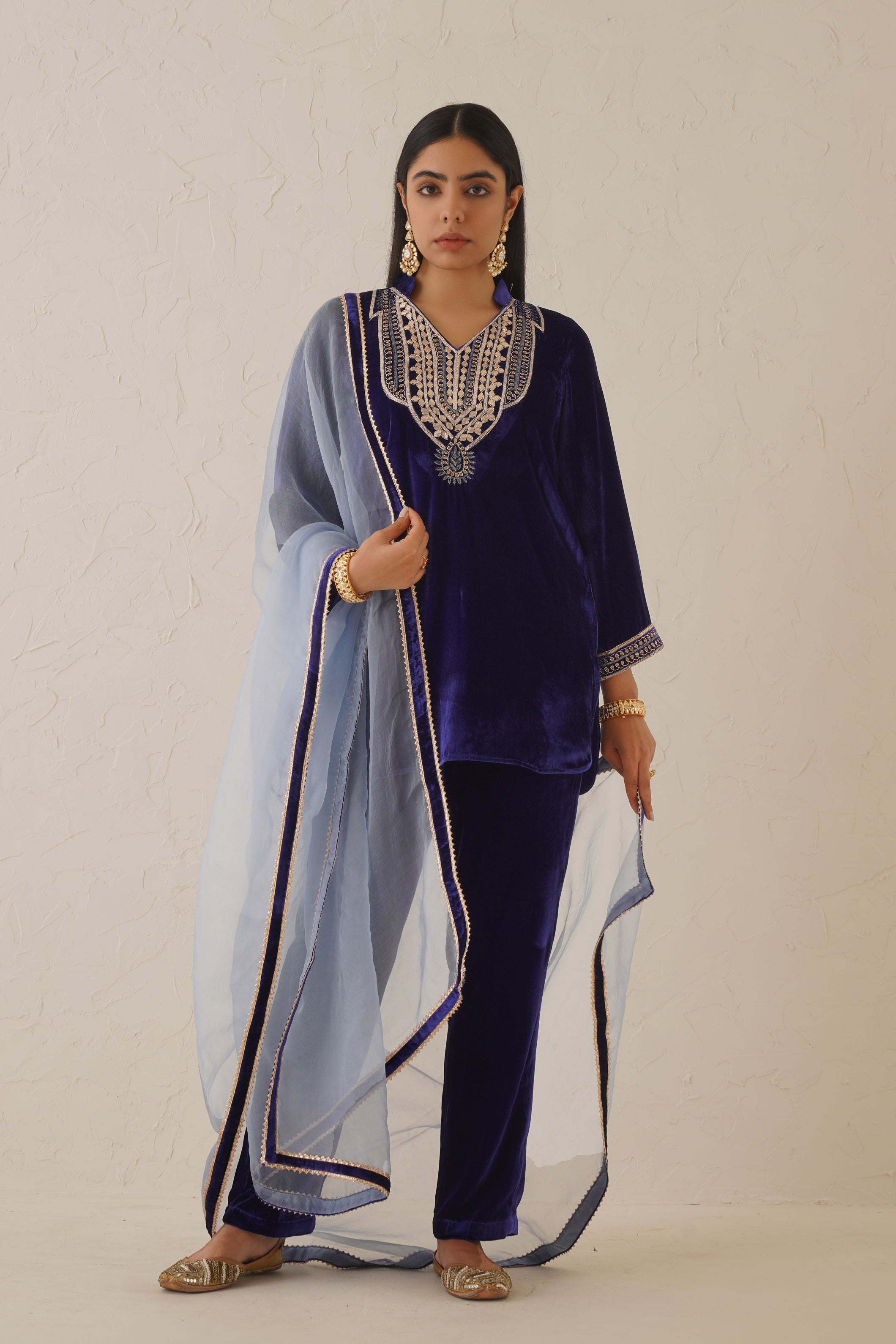 Ebony Pure Velvet Hand Embroidered Suit Set - Neetika Chopra