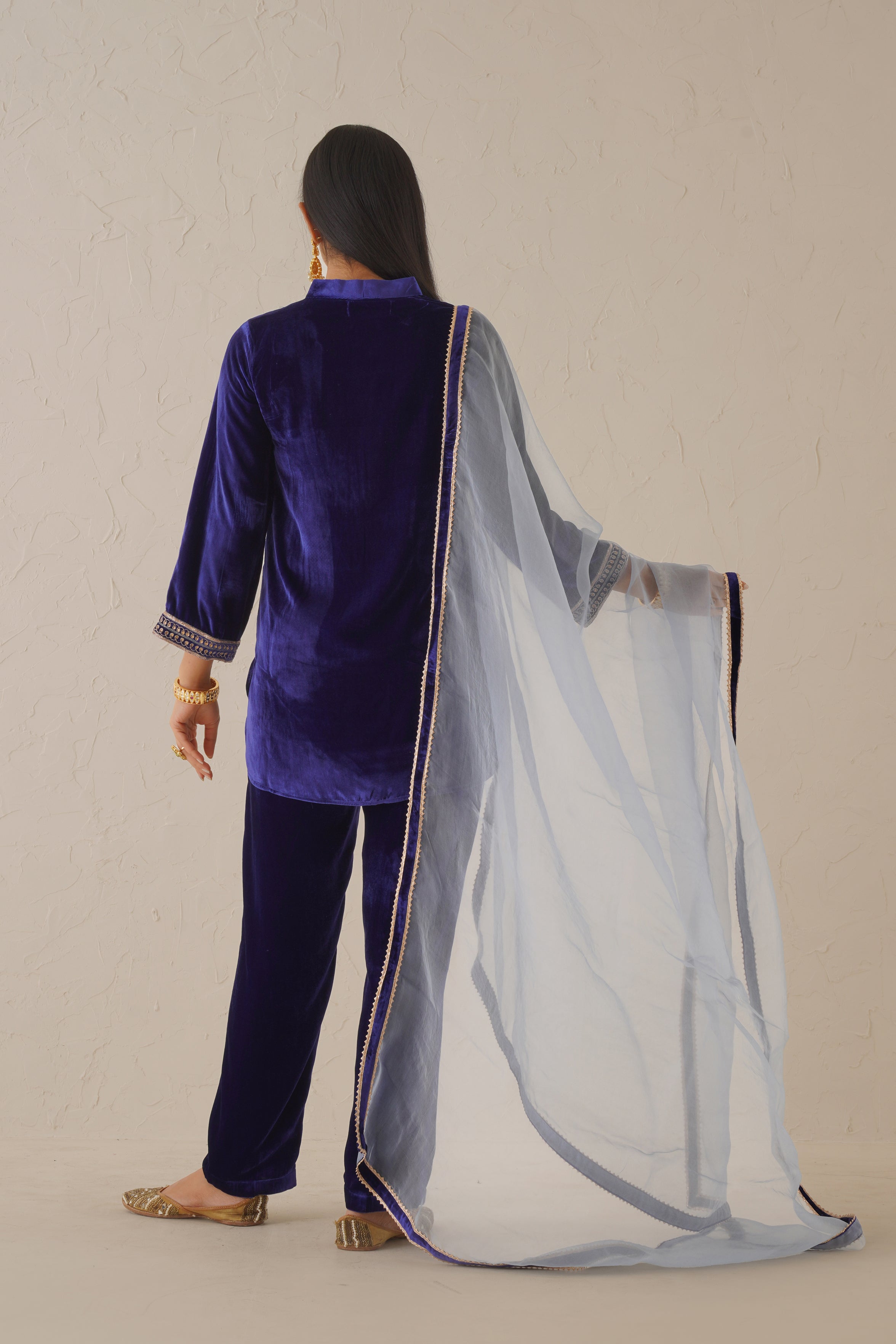 Ebony Pure Velvet Hand Embroidered Suit Set - Neetika Chopra