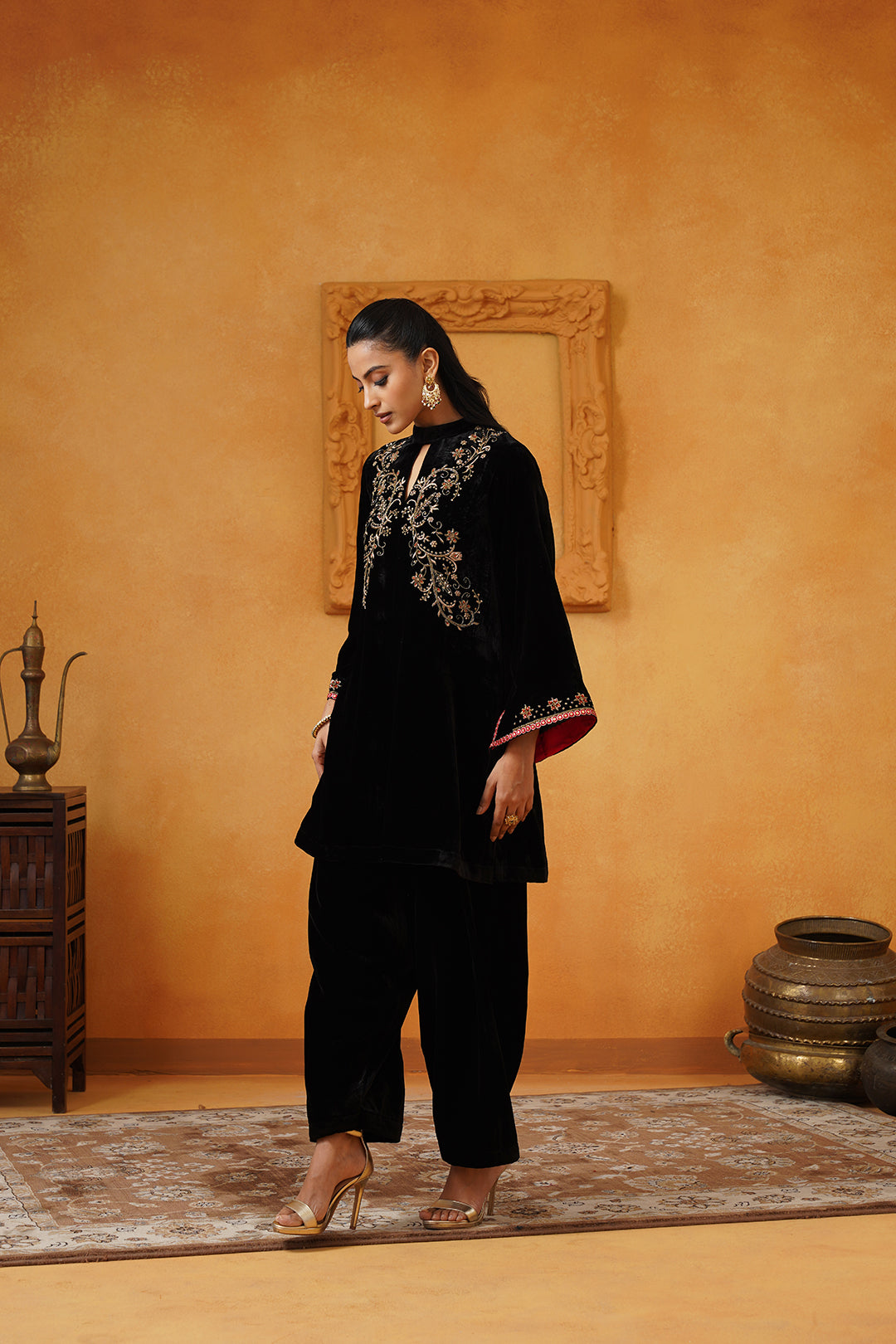 Farideh Velvet Hand Embroidered Suit Set - Neetika Chopra