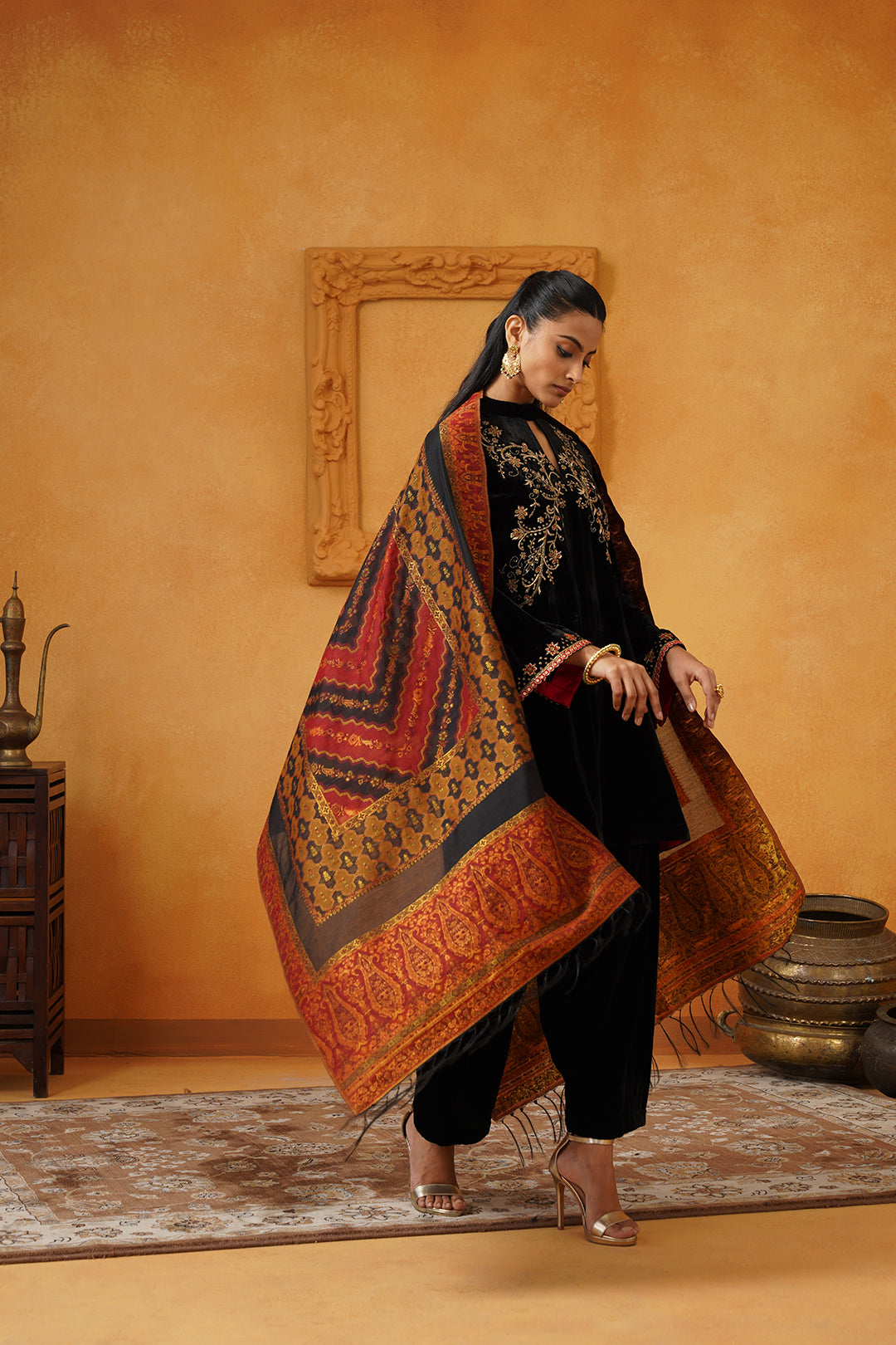 Farideh Velvet Hand Embroidered Suit Set - Neetika Chopra