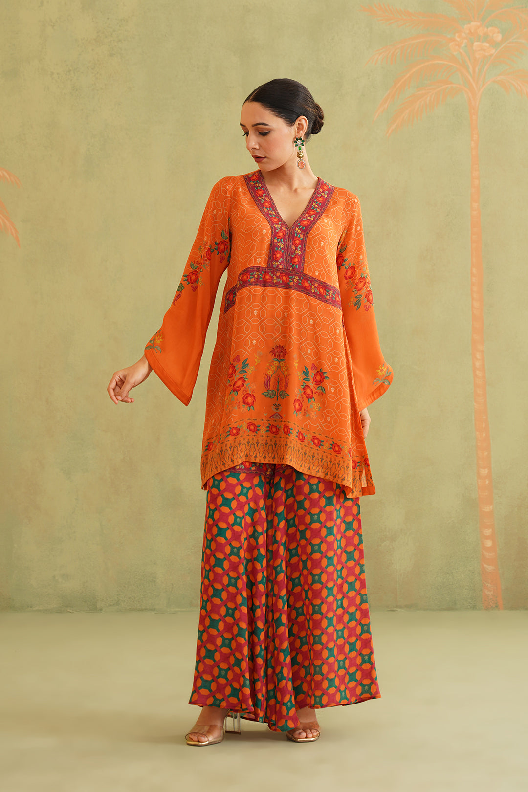 HASEEN CREPE SHARARA SET WITH DUPATTA - Neetika Chopra