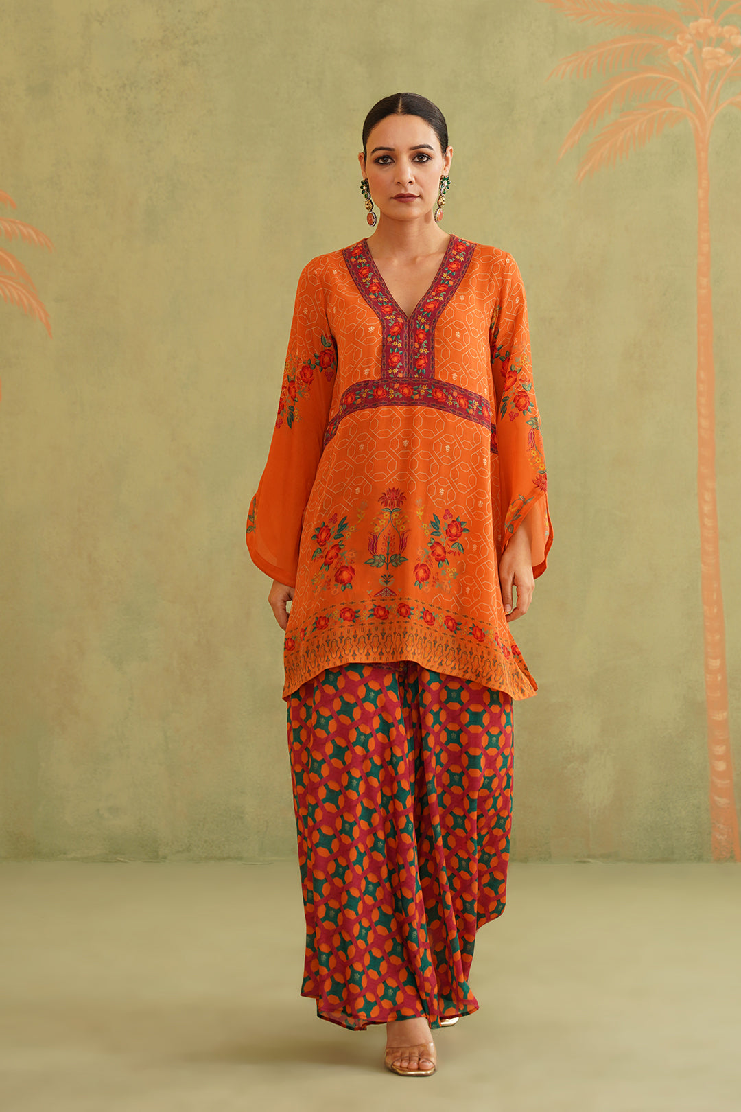 HASEEN CREPE SHARARA SET WITH DUPATTA - Neetika Chopra