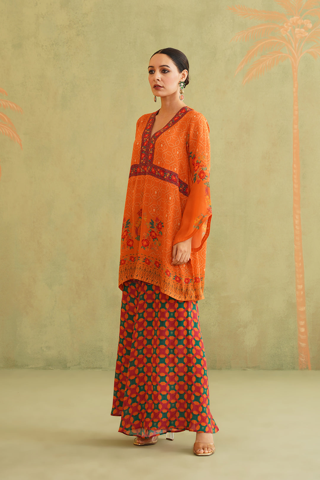 HASEEN CREPE SHARARA SET WITH DUPATTA - Neetika Chopra