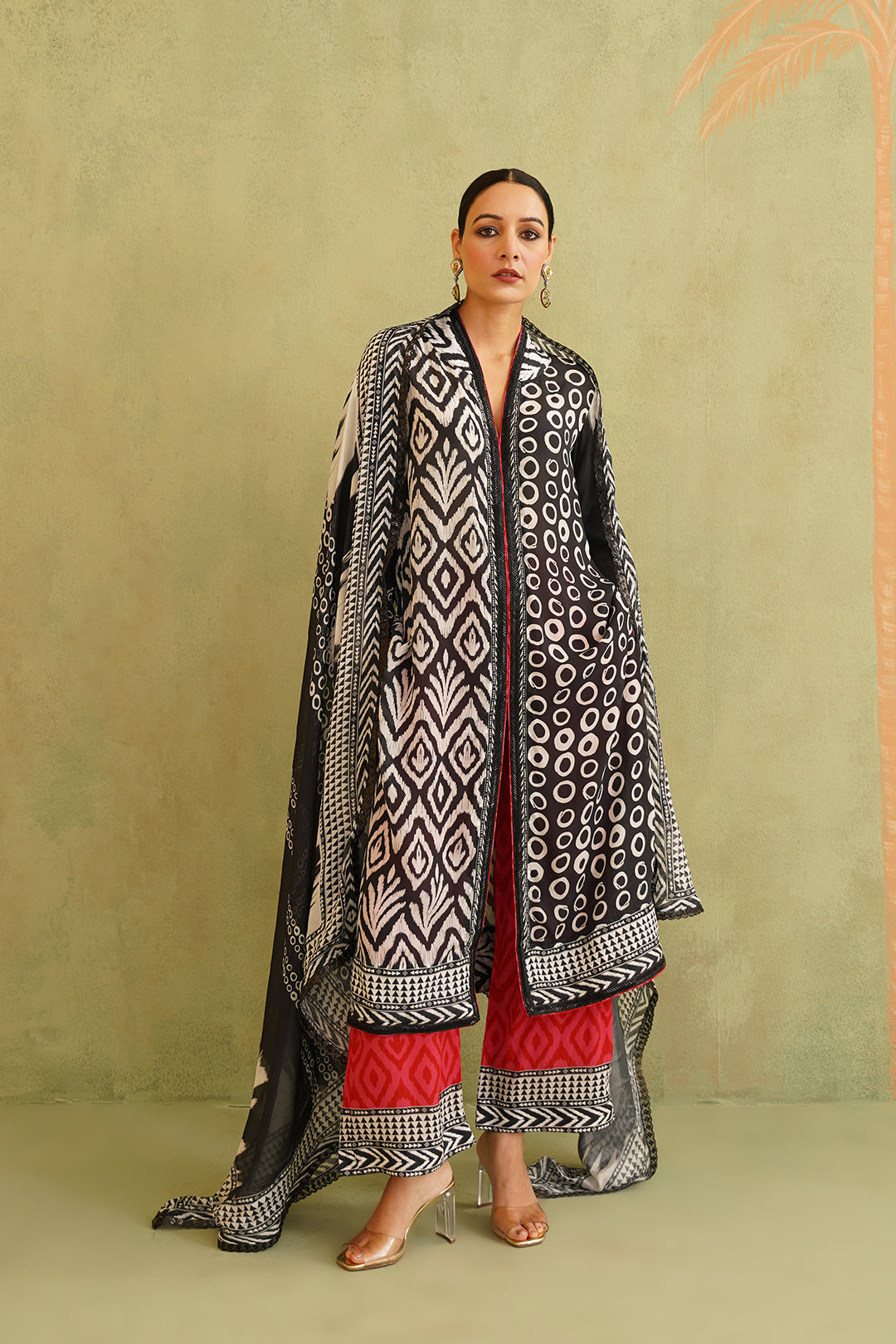 Khushali Printed Crepe Suit Set