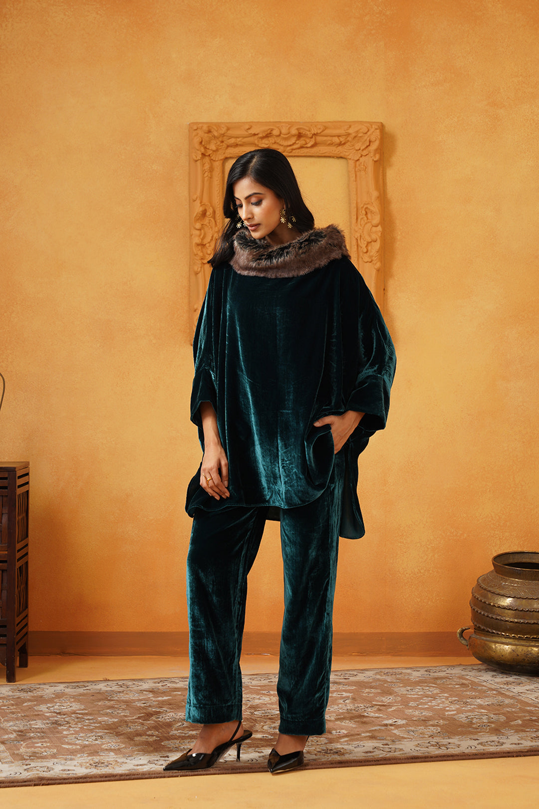 Hania Velvet Matching Set - Neetika Chopra