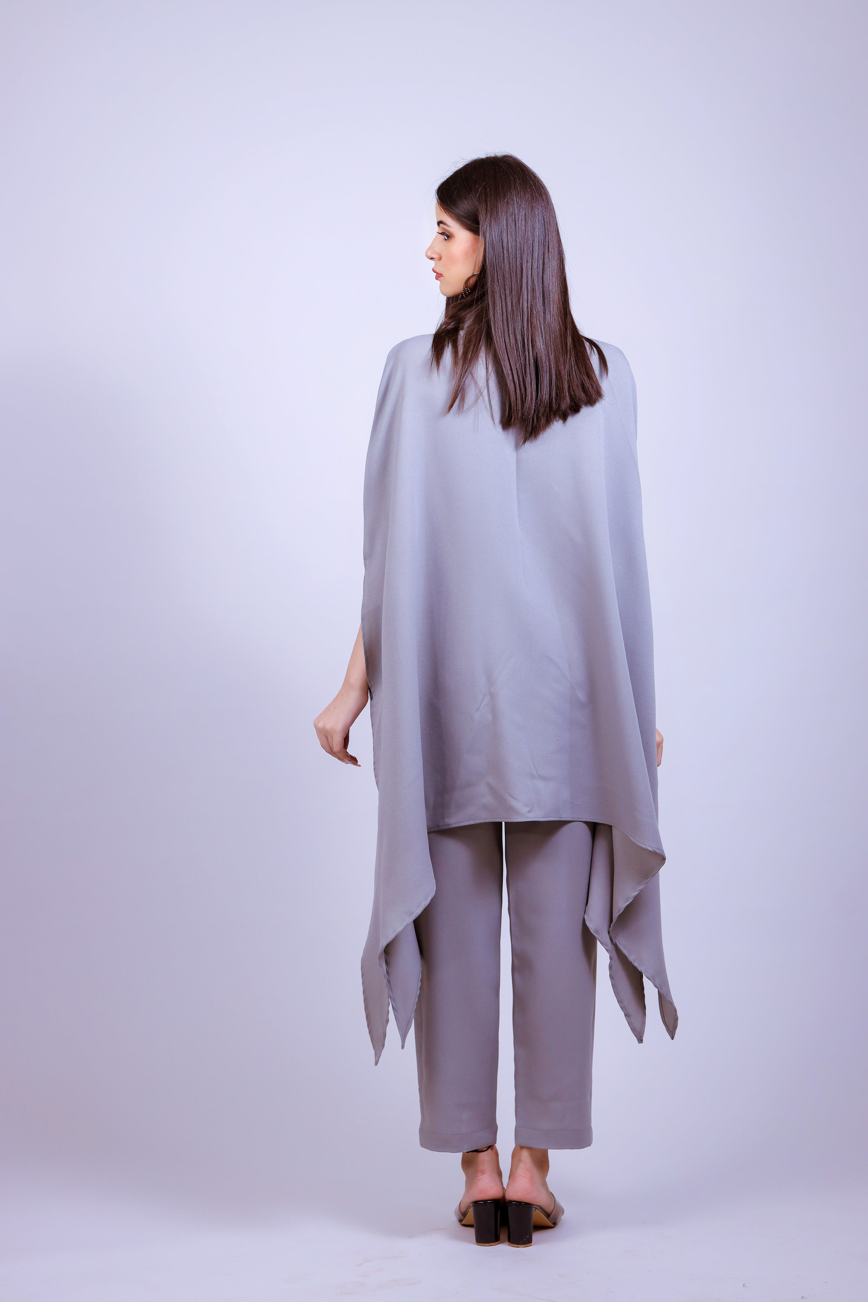 Grey Bubble Black Motif Kaftaan Co-ord Set - Neetika Chopra