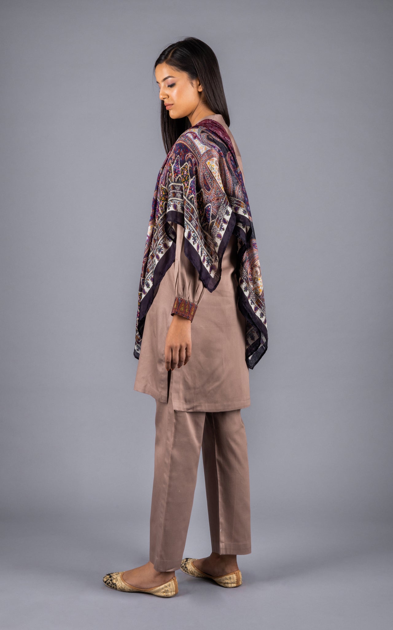 Toosh Cotton Co-ord Set With Kamalkari Printed Scarf - Neetika Chopra