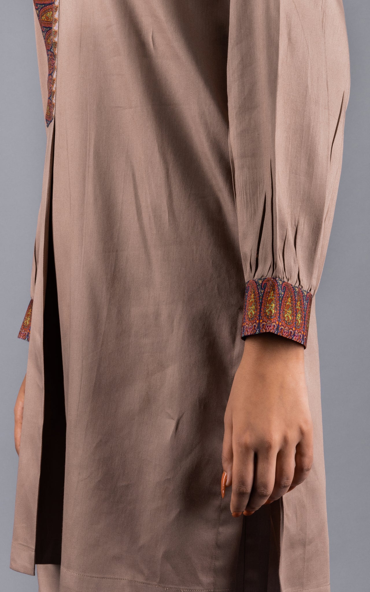 Toosh Cotton Co-ord Set With Kamalkari Printed Scarf - Neetika Chopra