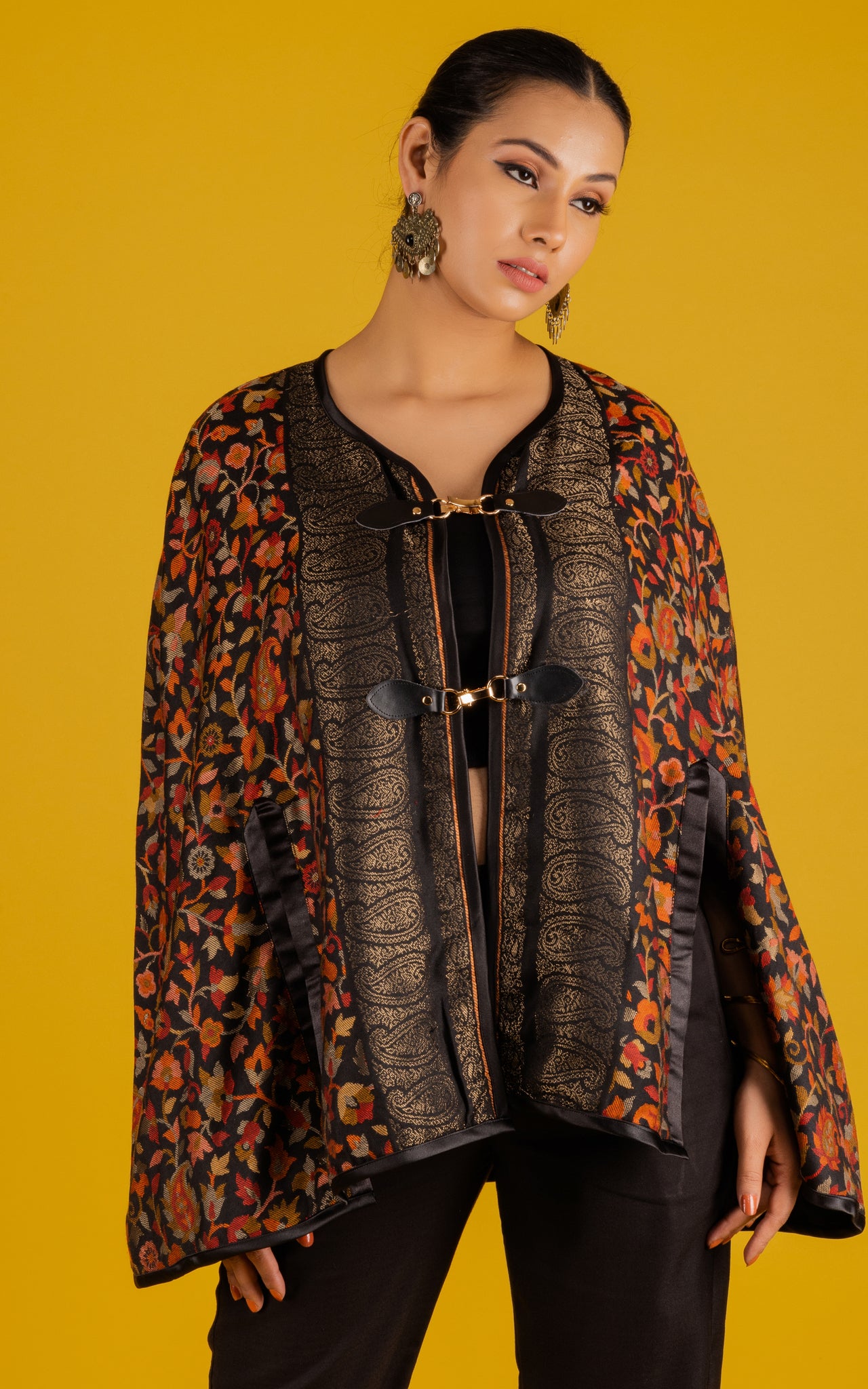 Woollen Kani Weave With Zari Co-ord set - Neetika Chopra