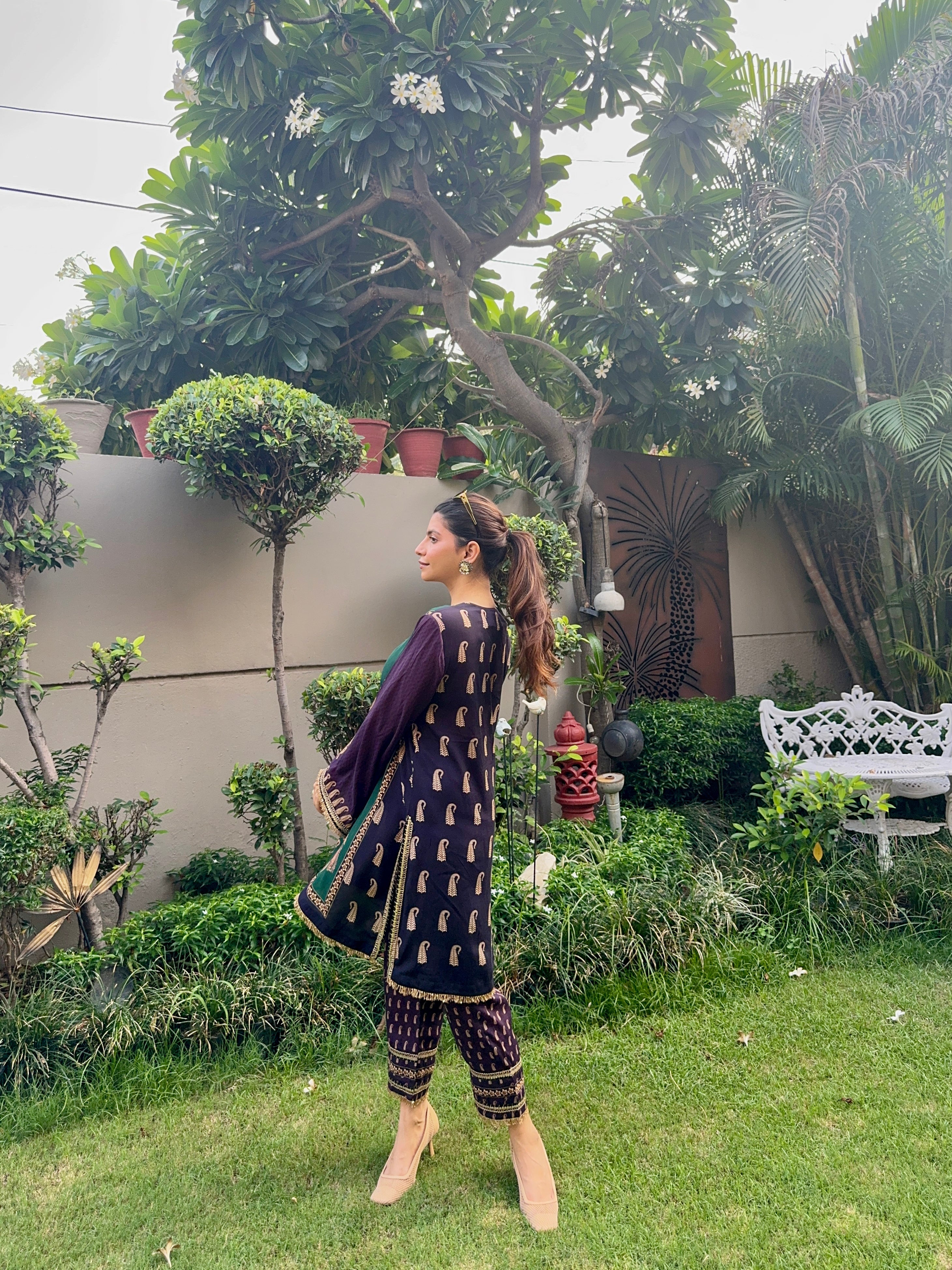 Jodhpur Hand Embroidered Crepe Matching Set - Neetika Chopra