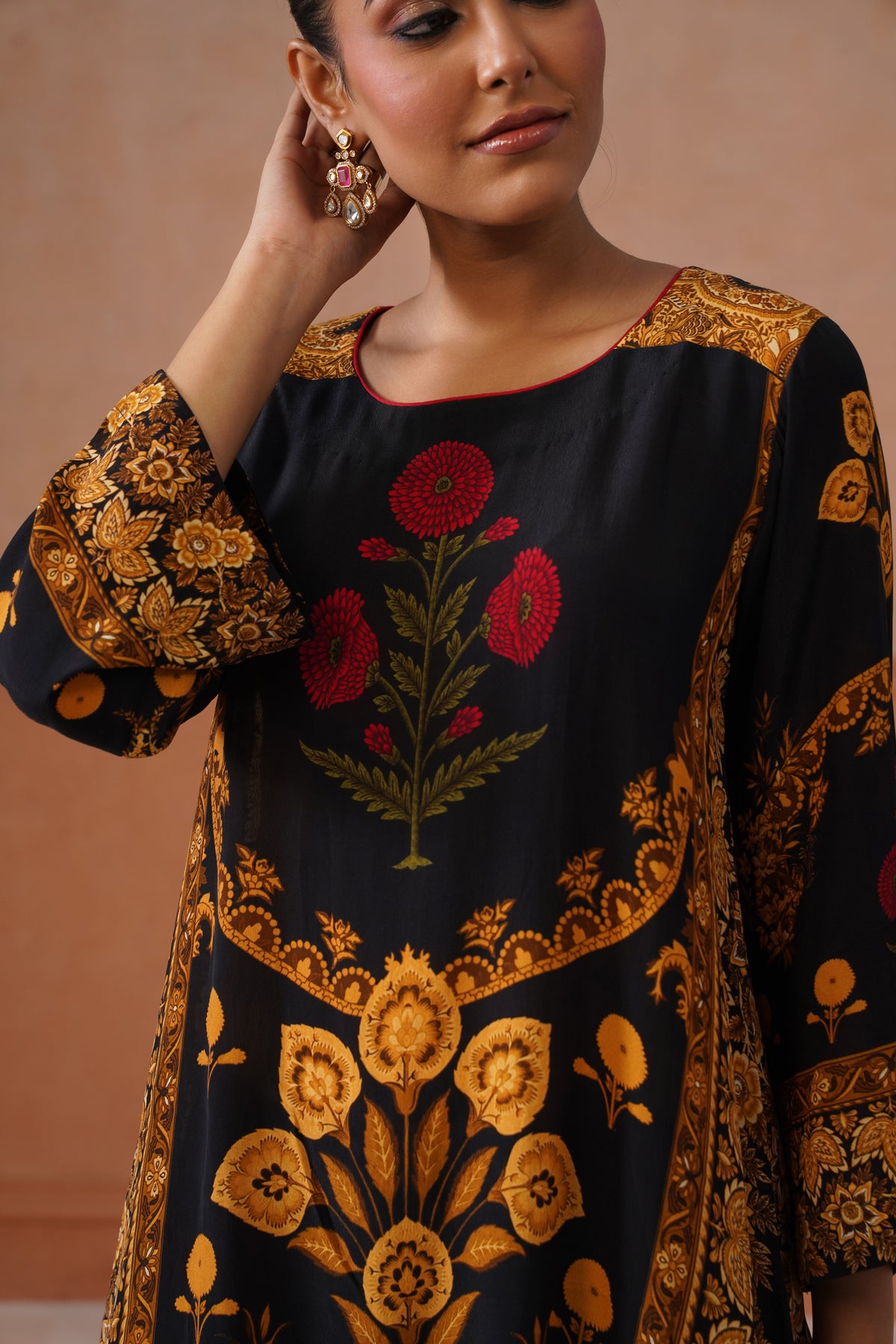 Areeba Crepe Printed Suit Set