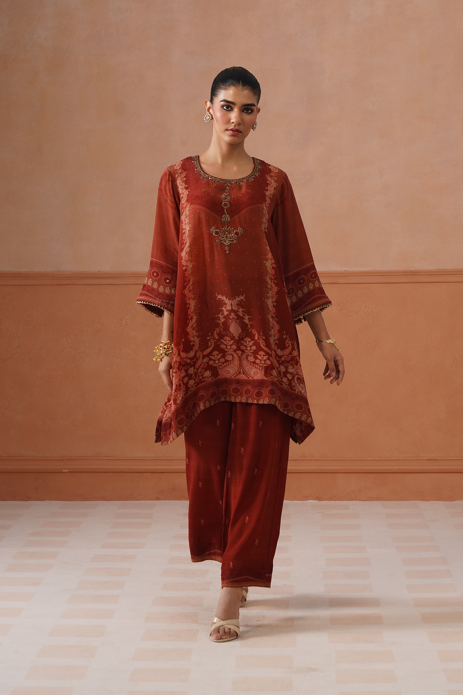 Alizeh Linen Hand Embroidered Matching Set