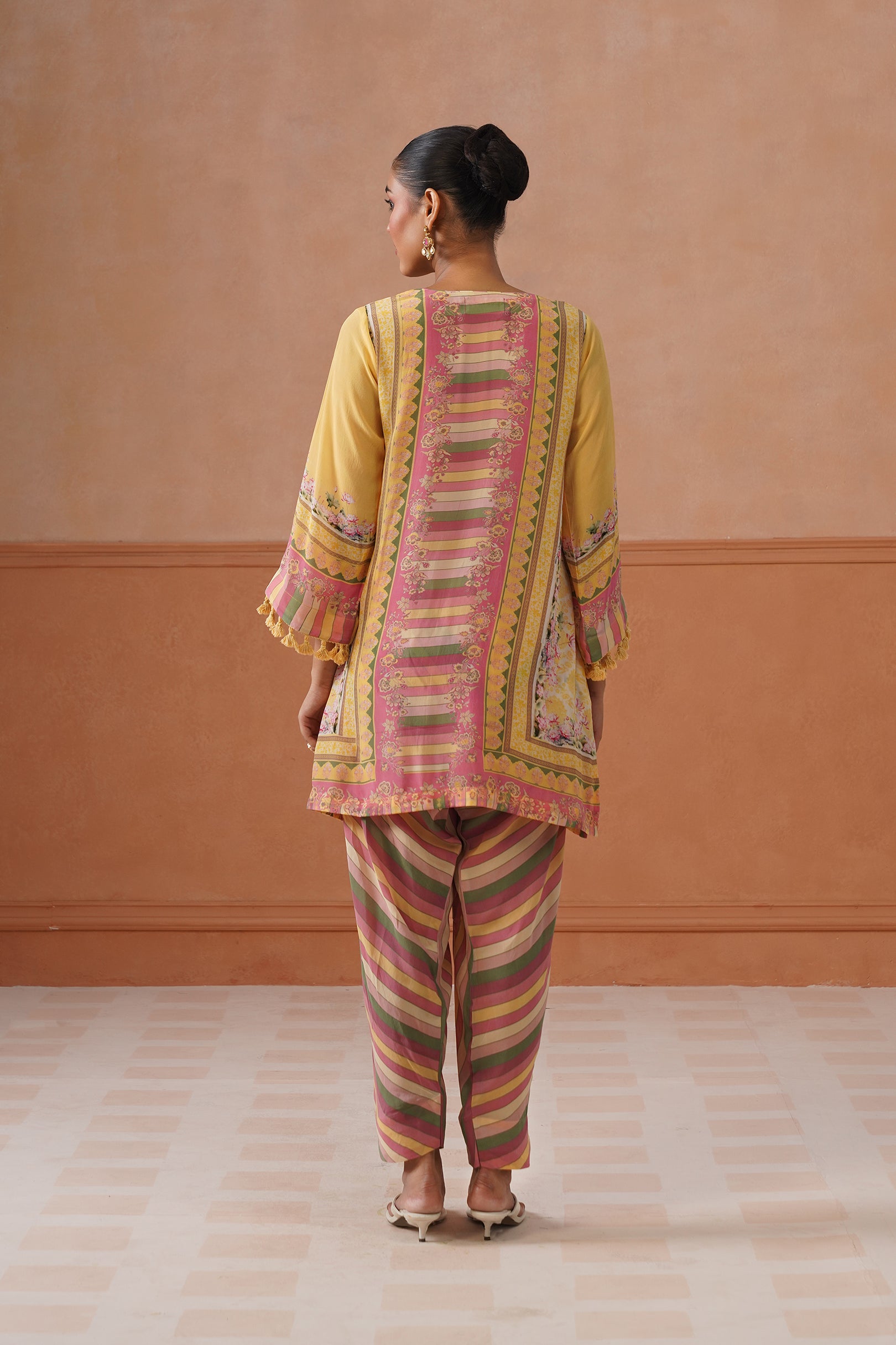 Inayat Crepe Printed Mathcing Set