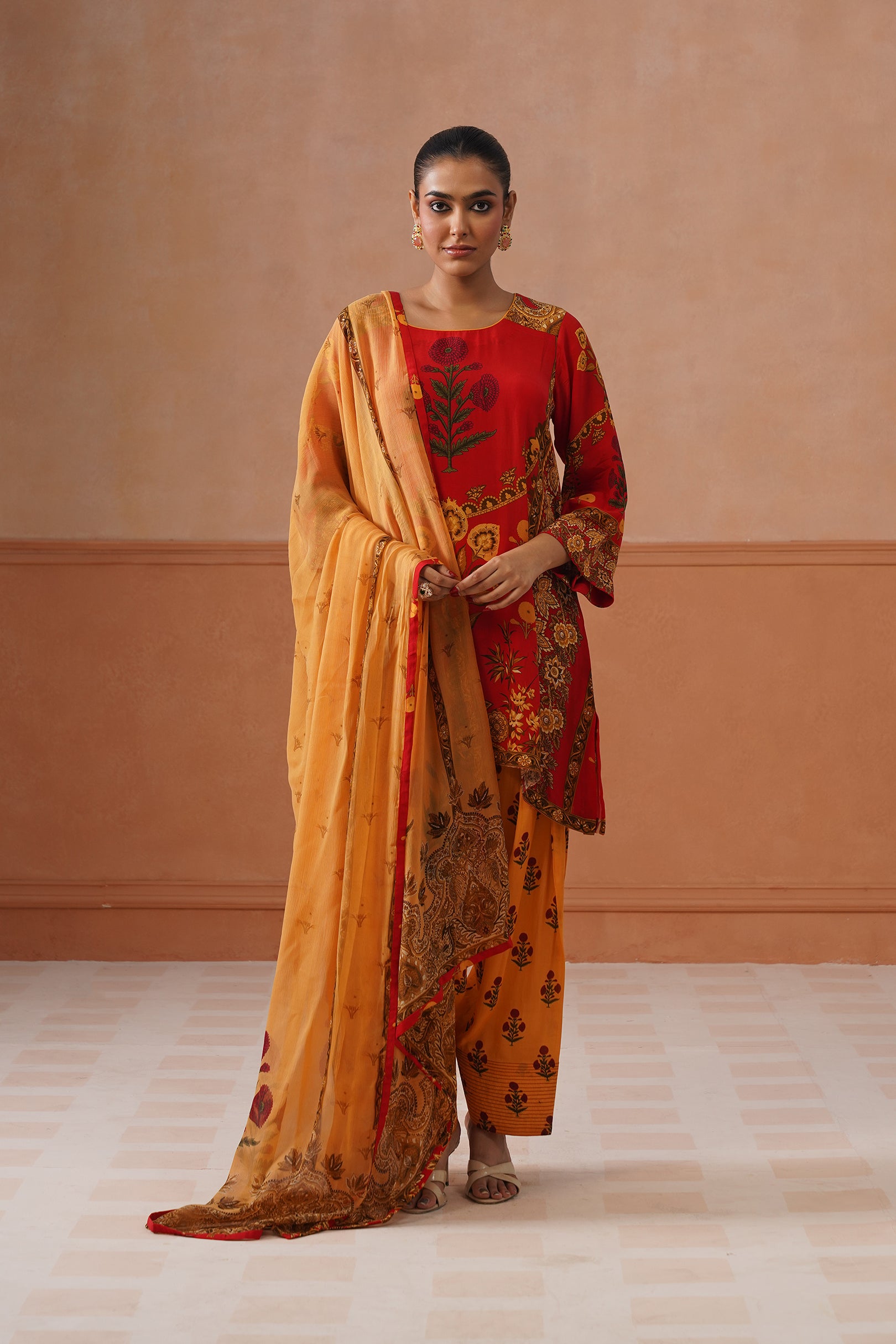 Vanya Crepe Printed Suit Set