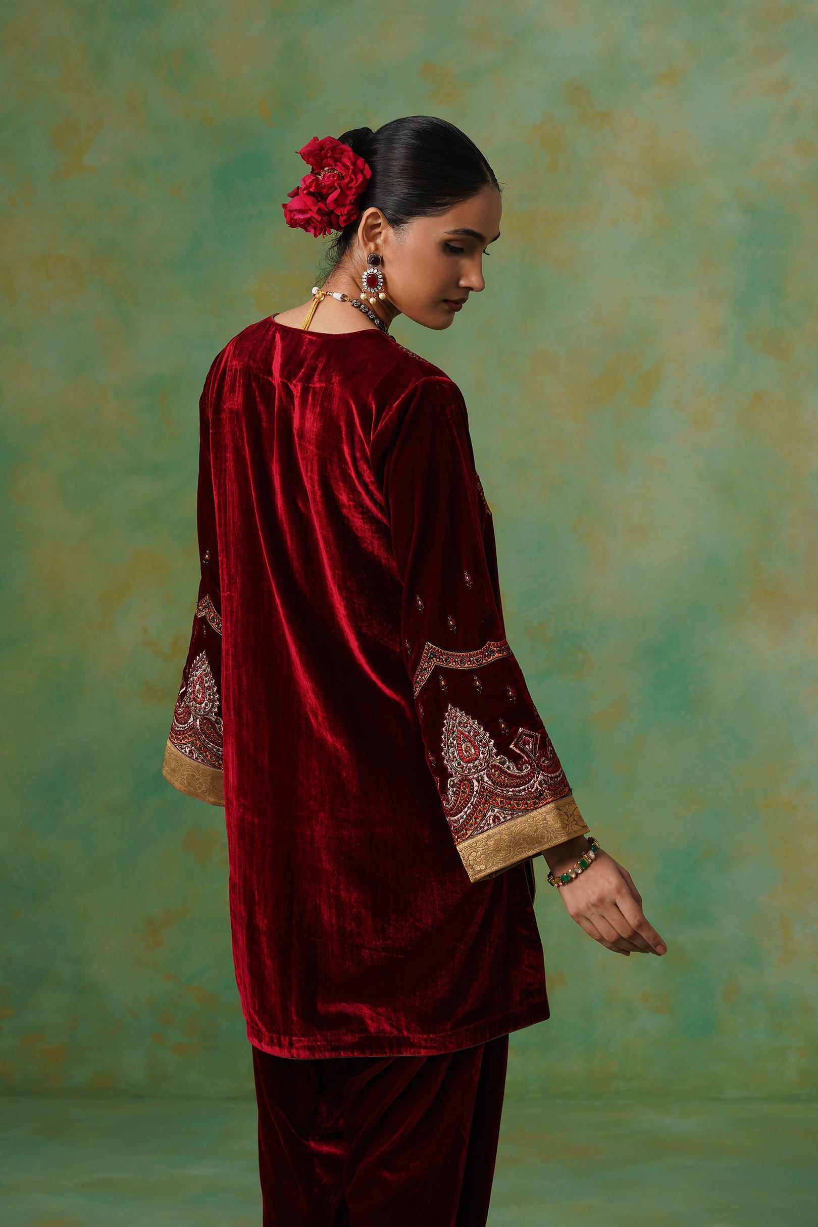 Jaya Embroidered Velvet Suit Set